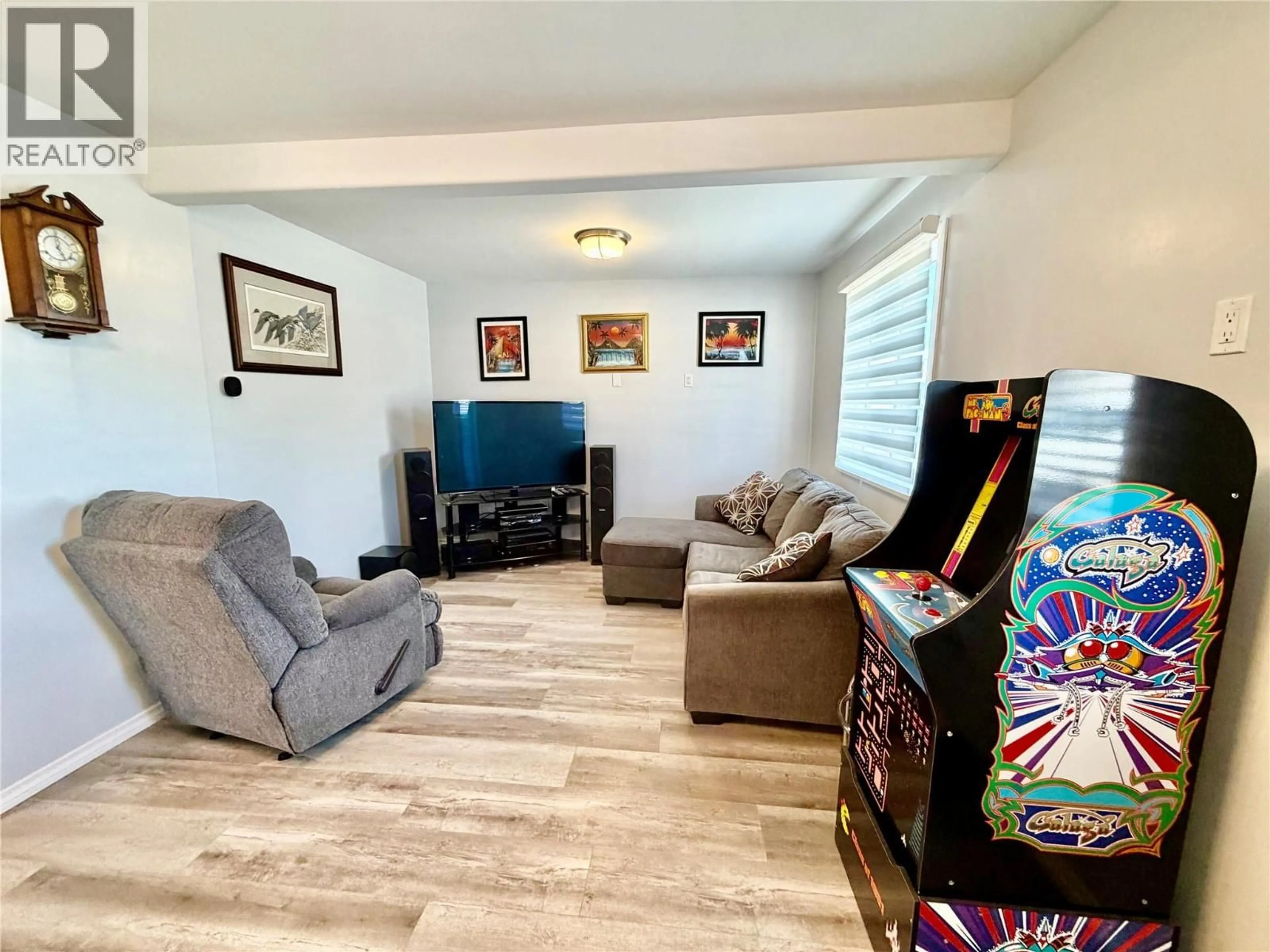 A pic of a room for 1633 100 AVENUE, Dawson Creek British Columbia V1G1X3