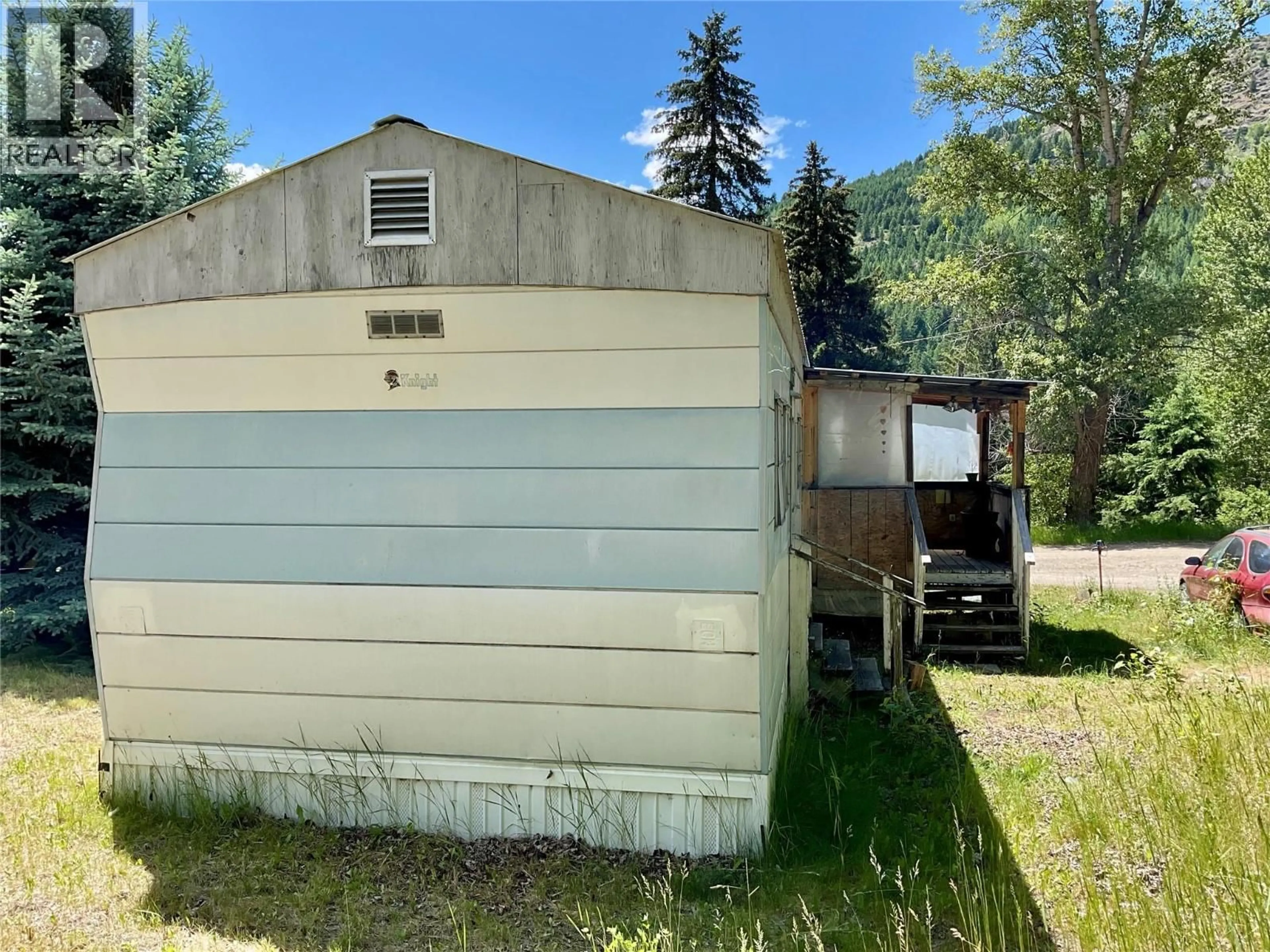 Shed for 13 - 455 1ST STREET, Greenwood British Columbia V0H1J0