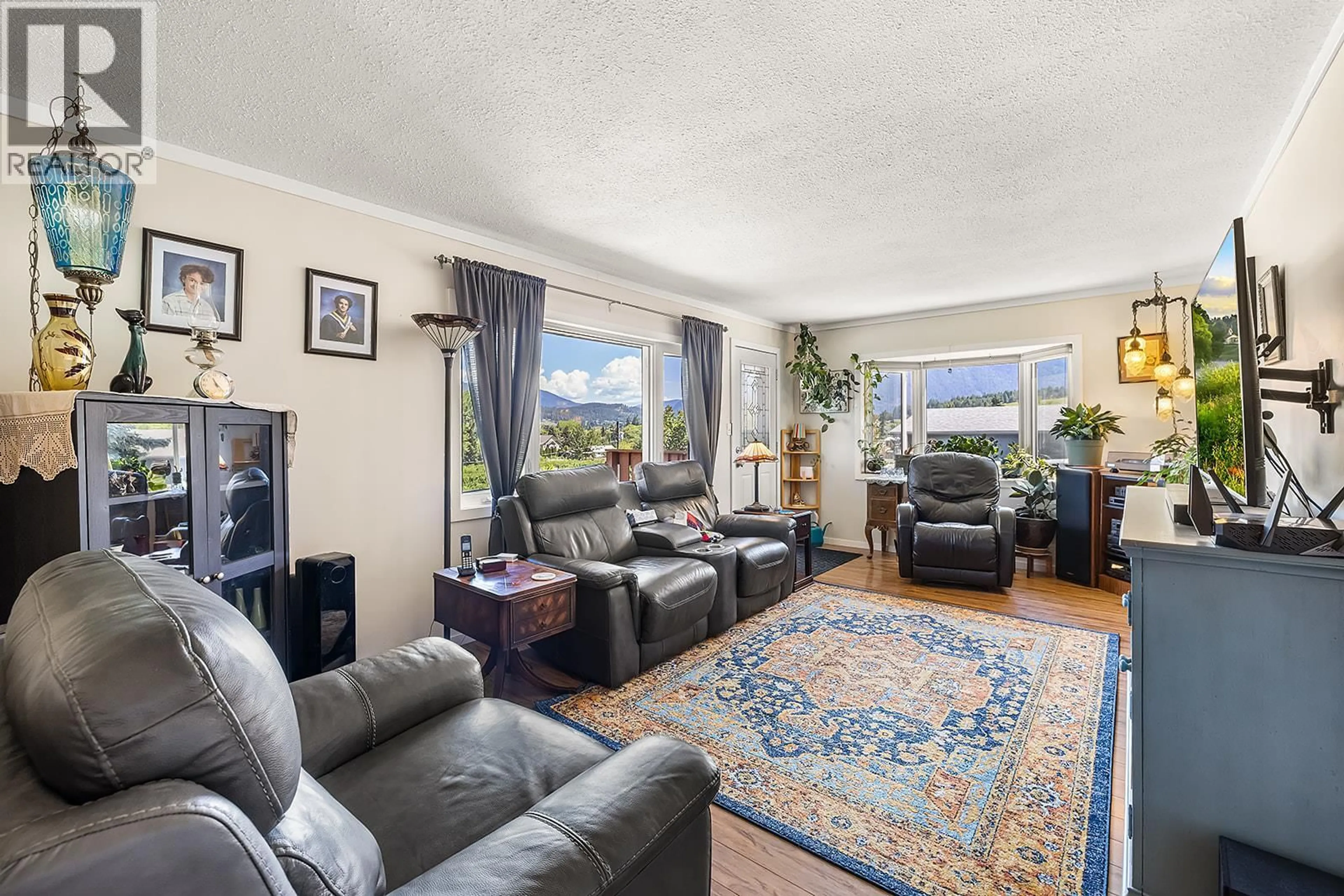 Living room with furniture, unknown for 2110 CONNEL ROAD, Creston British Columbia V0B1G1