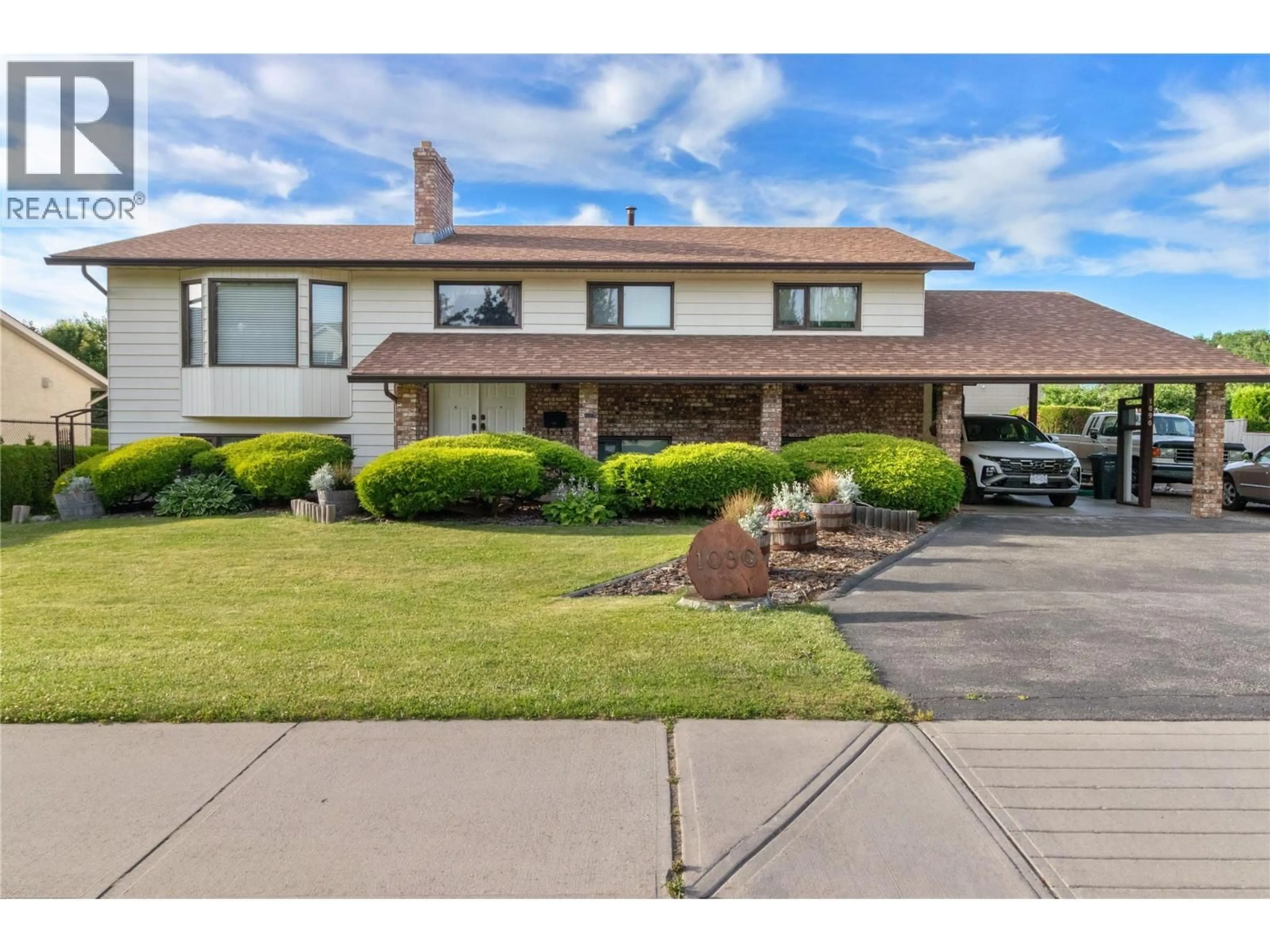 Unknown for 1090 HOUGHTON ROAD, Kelowna British Columbia V1X6G8