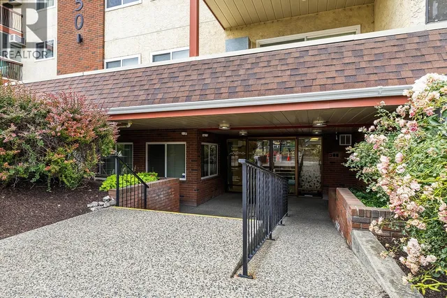 319 - 1450 BERTRAM STREET, Kelowna 3