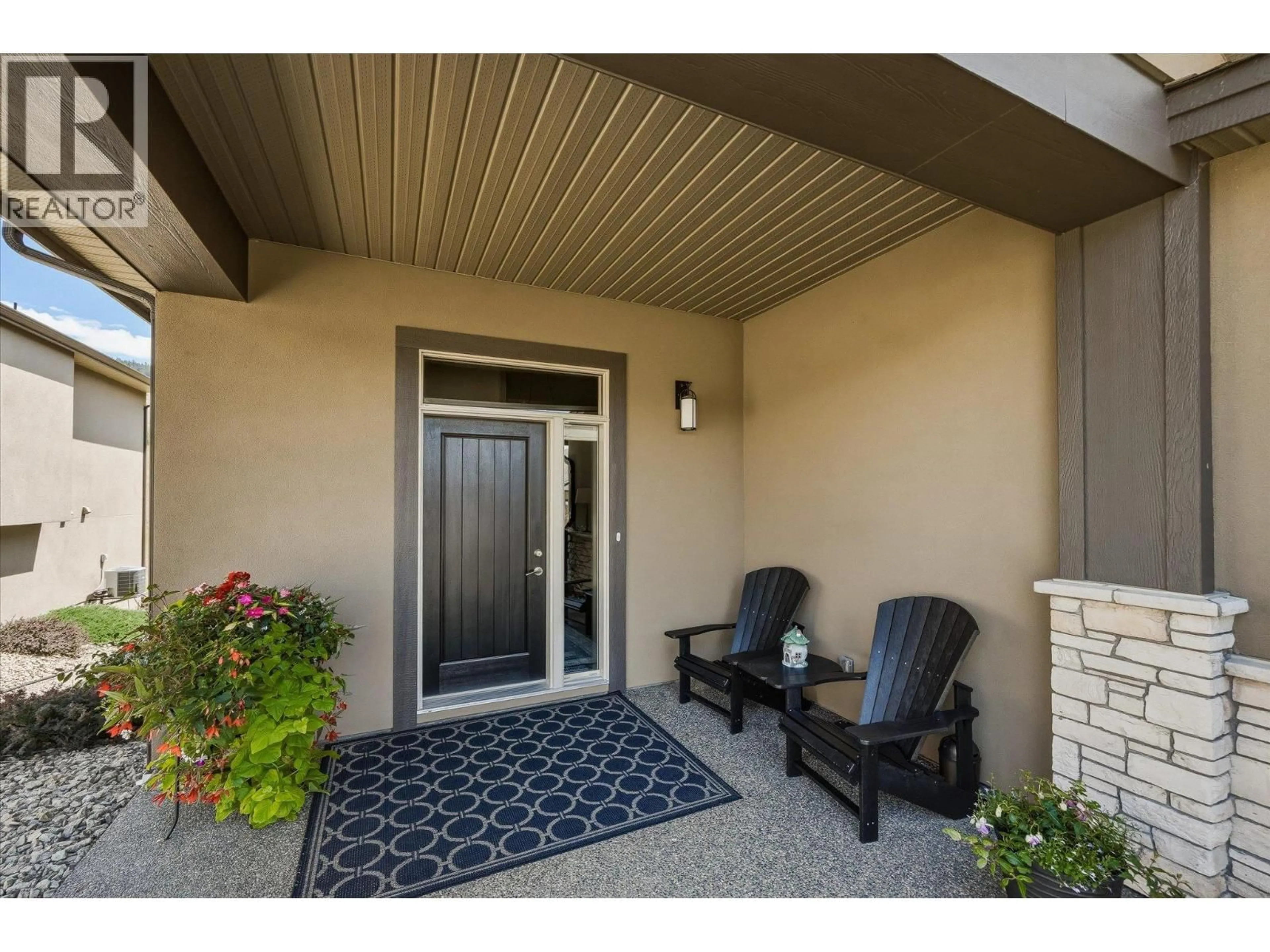 Indoor entryway for 35 - 1836 TOWER RANCH BOULEVARD, Kelowna British Columbia V1P1S8