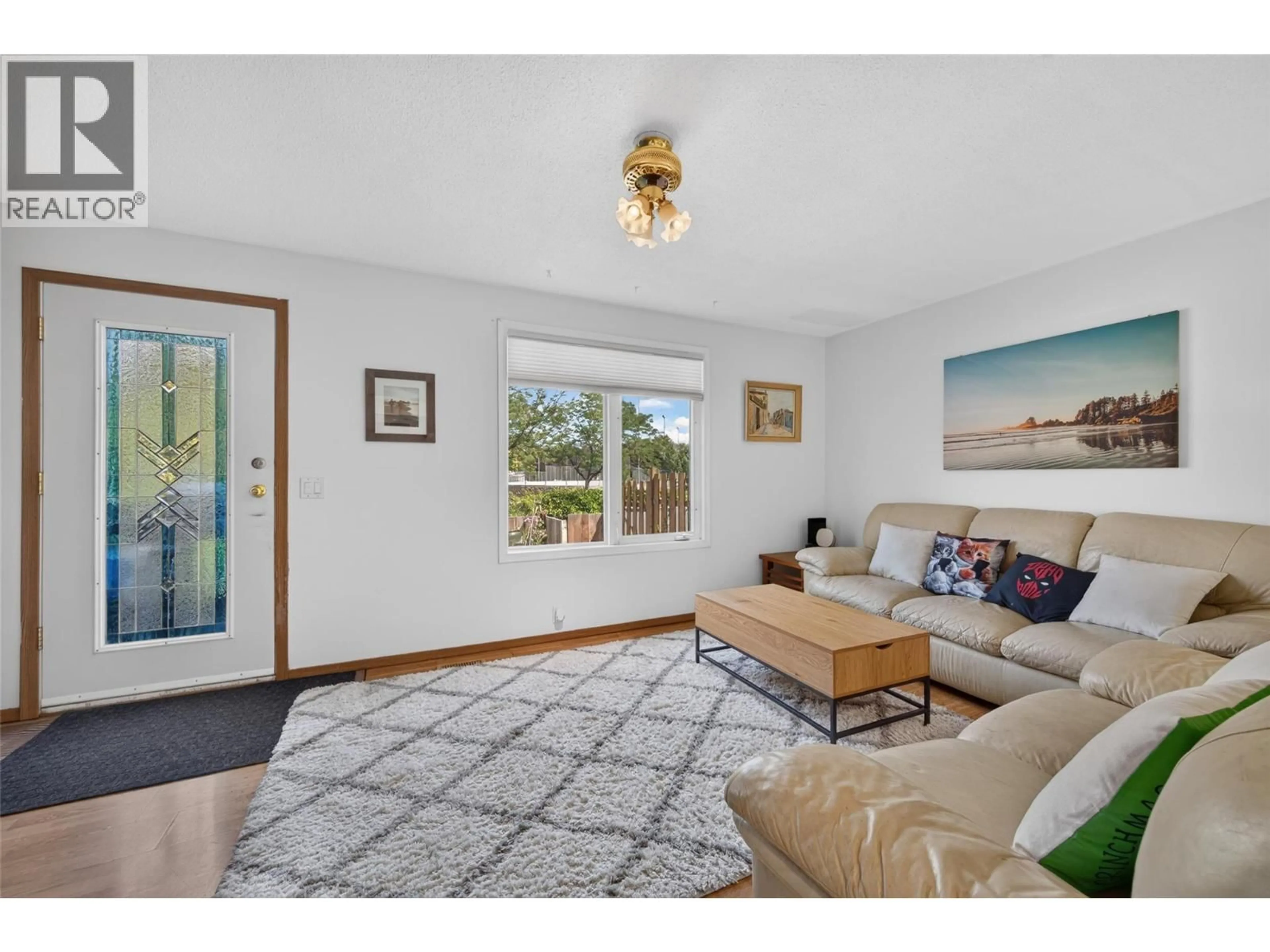 Living room with furniture, unknown for 67 - 2576 SANDPIPER DRIVE, Kamloops British Columbia V2B6X1