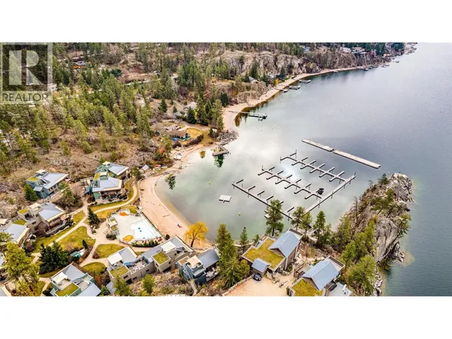 92 - 9845 EASTSIDE ROAD, Vernon 4
