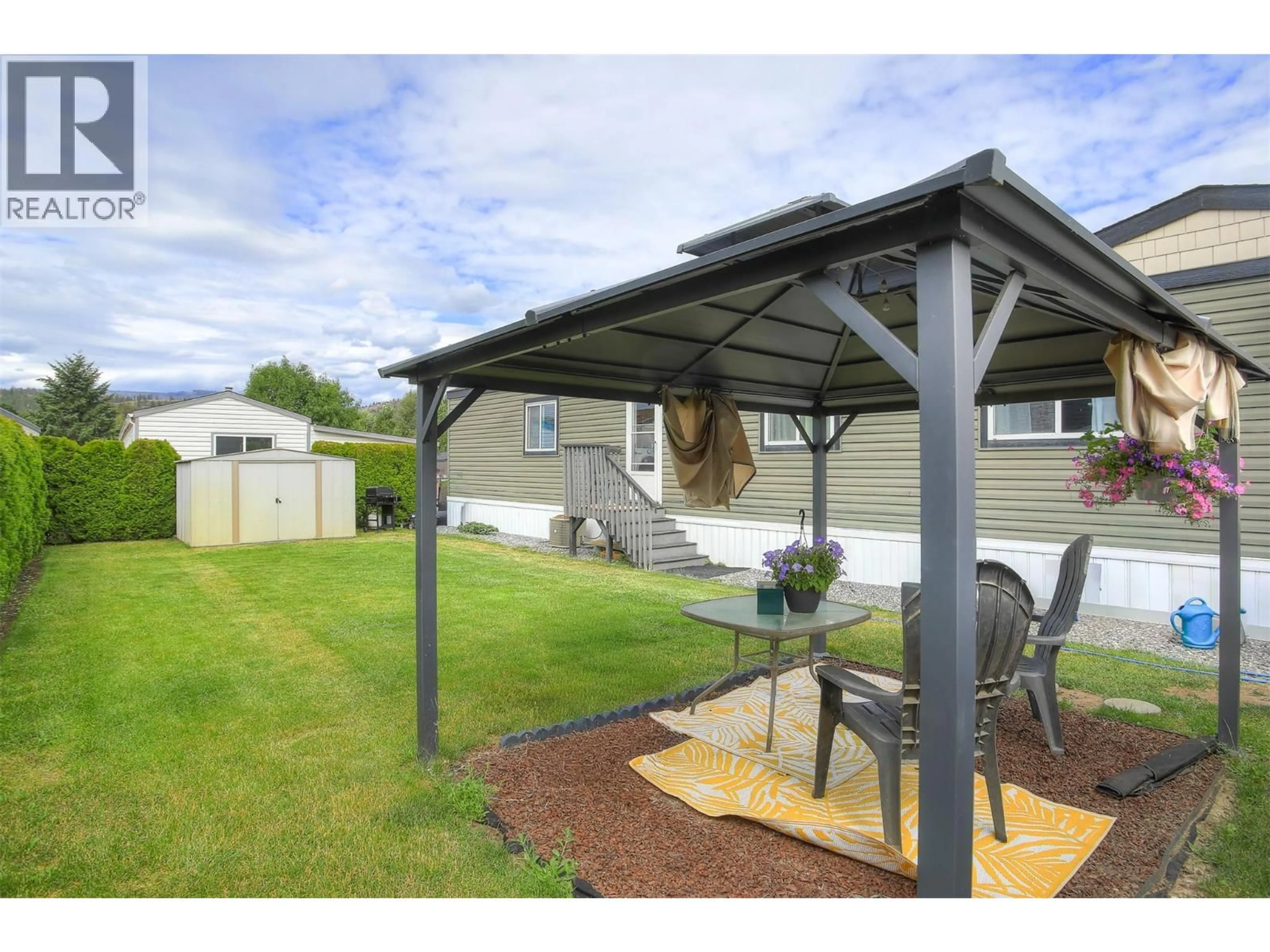 Patio, street for 58 - 8945 HIGHWAY 97 OTHER NORTH, Kelowna British Columbia V4V1E8