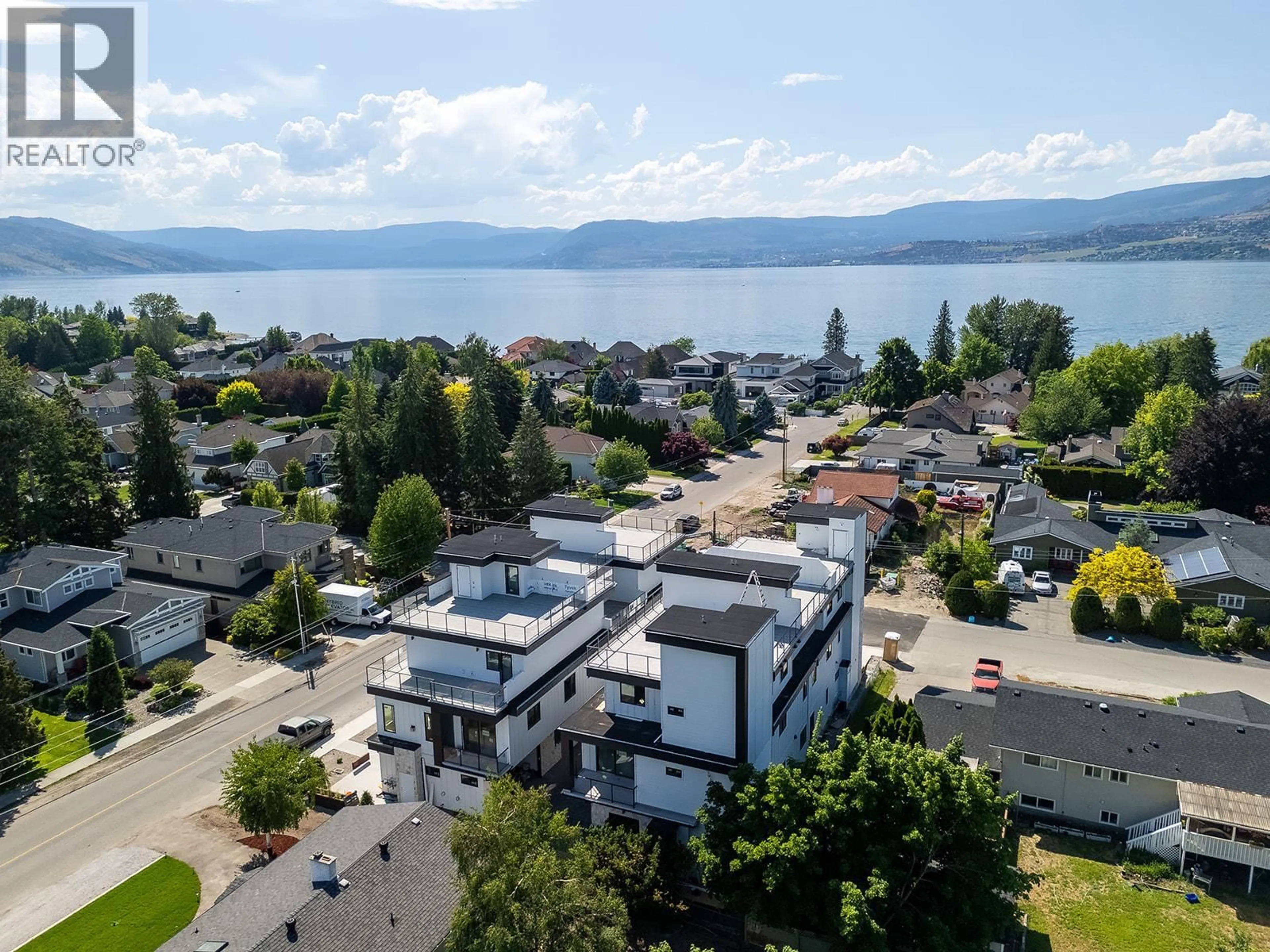 A pic from outside/outdoor area/front of a property/back of a property/a pic from drone, water/lake/river/ocean view for 440 ELDORADO ROAD, Kelowna British Columbia V1W1G8