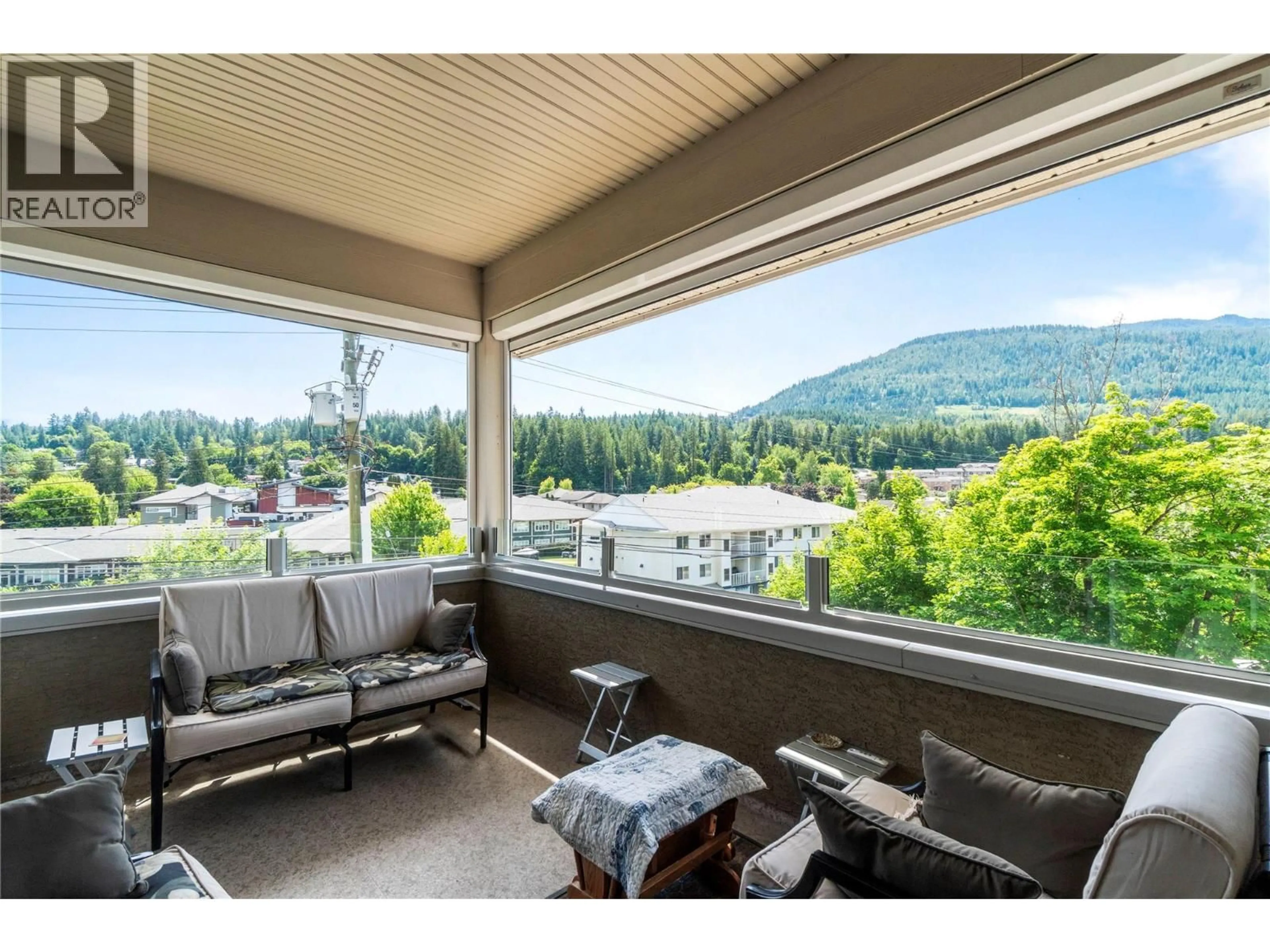 Patio, mountain view for 203 - 611 SHUSWAP STREET SOUTHWEST, Salmon Arm British Columbia V1E0A2
