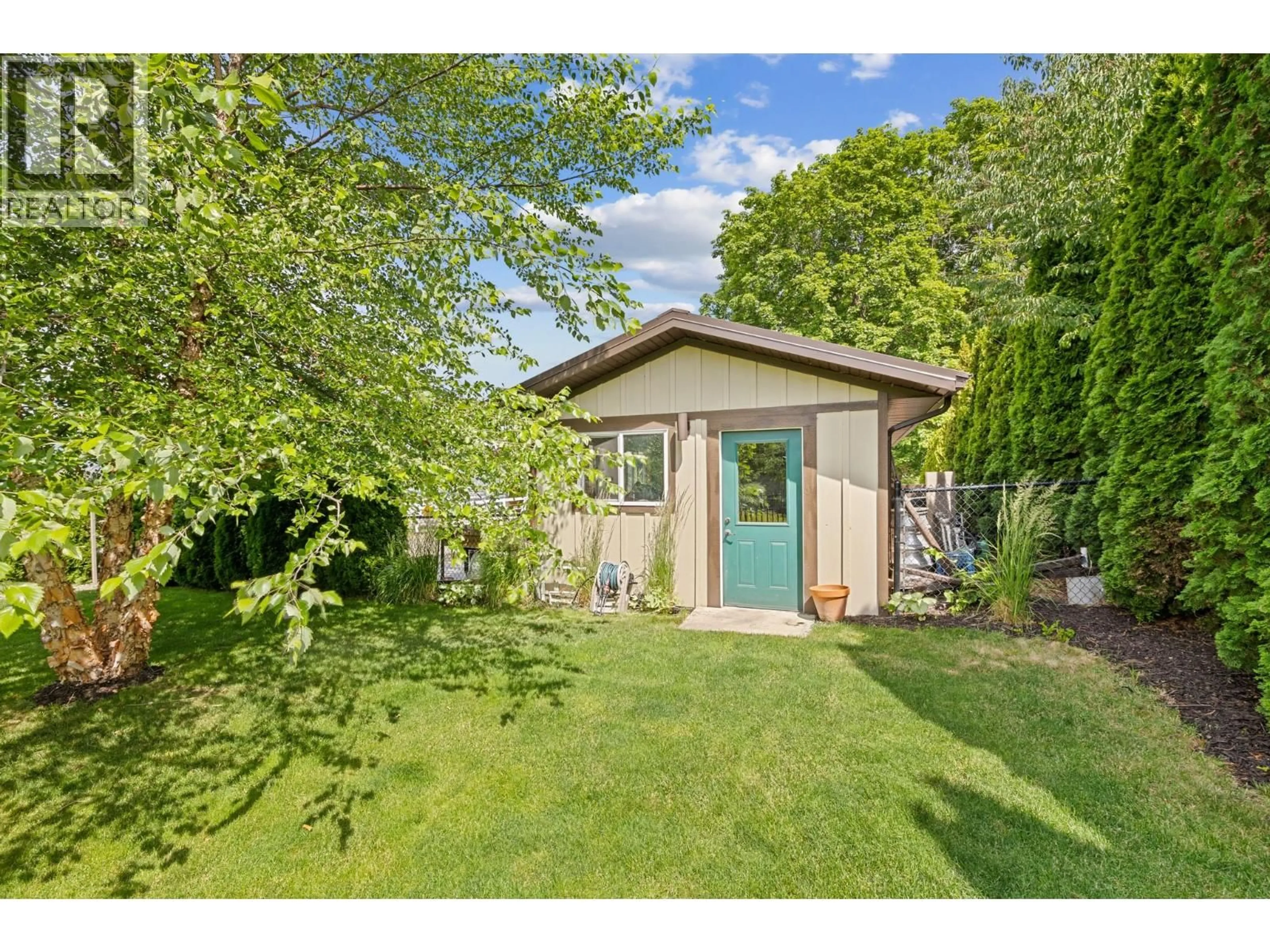 Shed for 1052 WEBSTER ROAD, Kelowna British Columbia V1P1C2