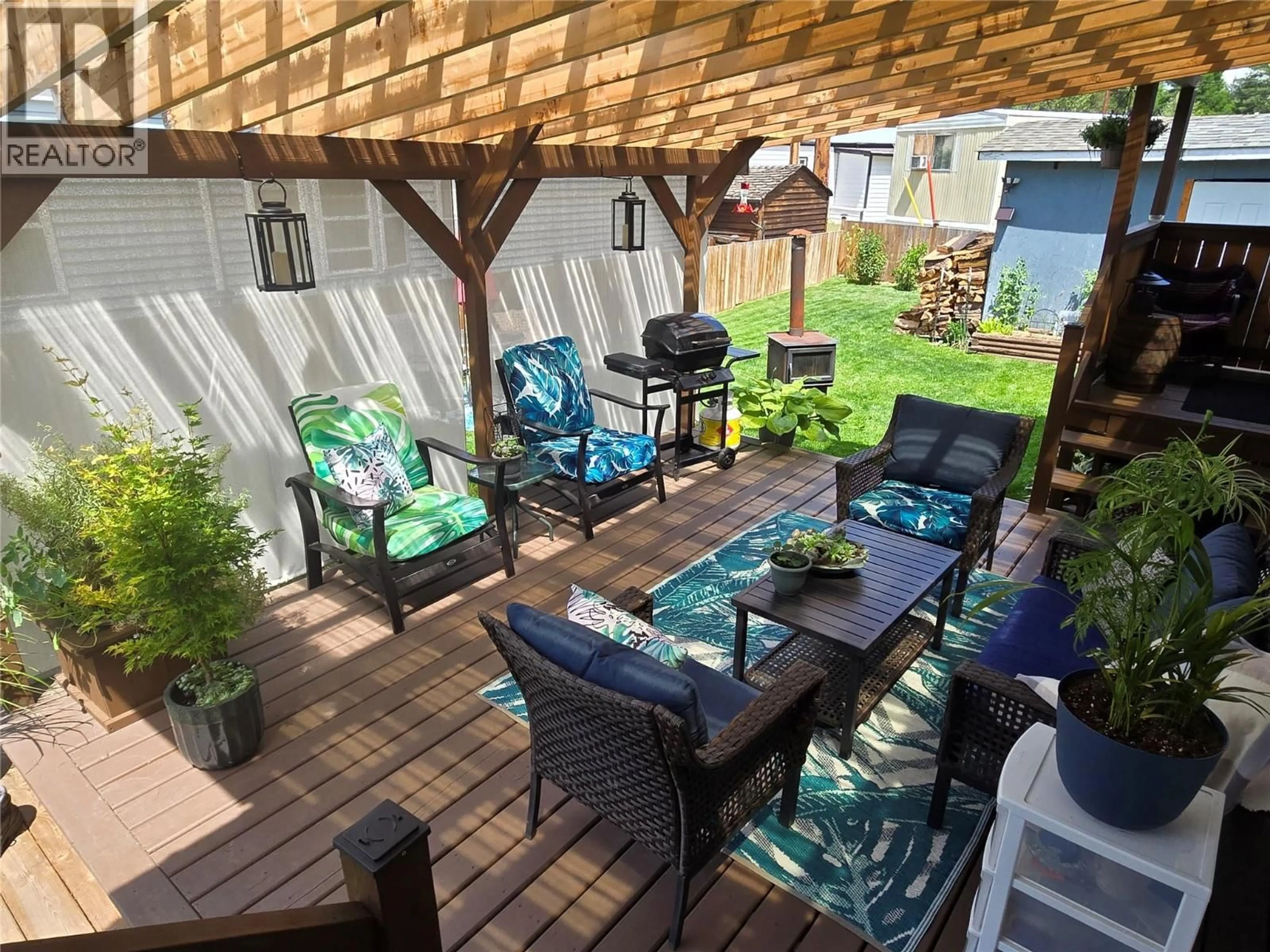 Patio, street for 12 - 500 16TH AVENUE, Genelle British Columbia V0G1G0