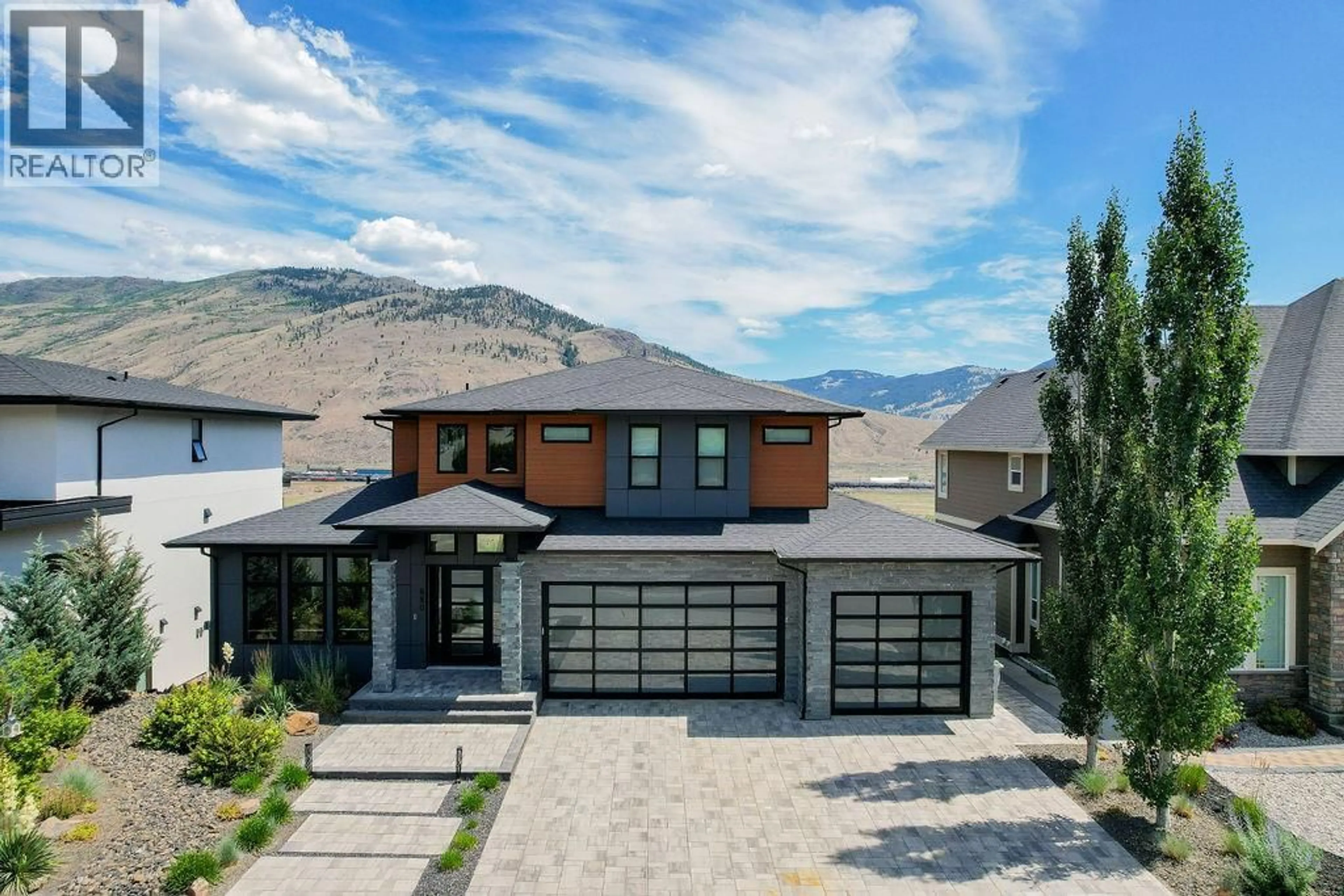 Home with vinyl exterior material, mountain view for 880 CANTLE DRIVE, Kamloops British Columbia V2B0A7