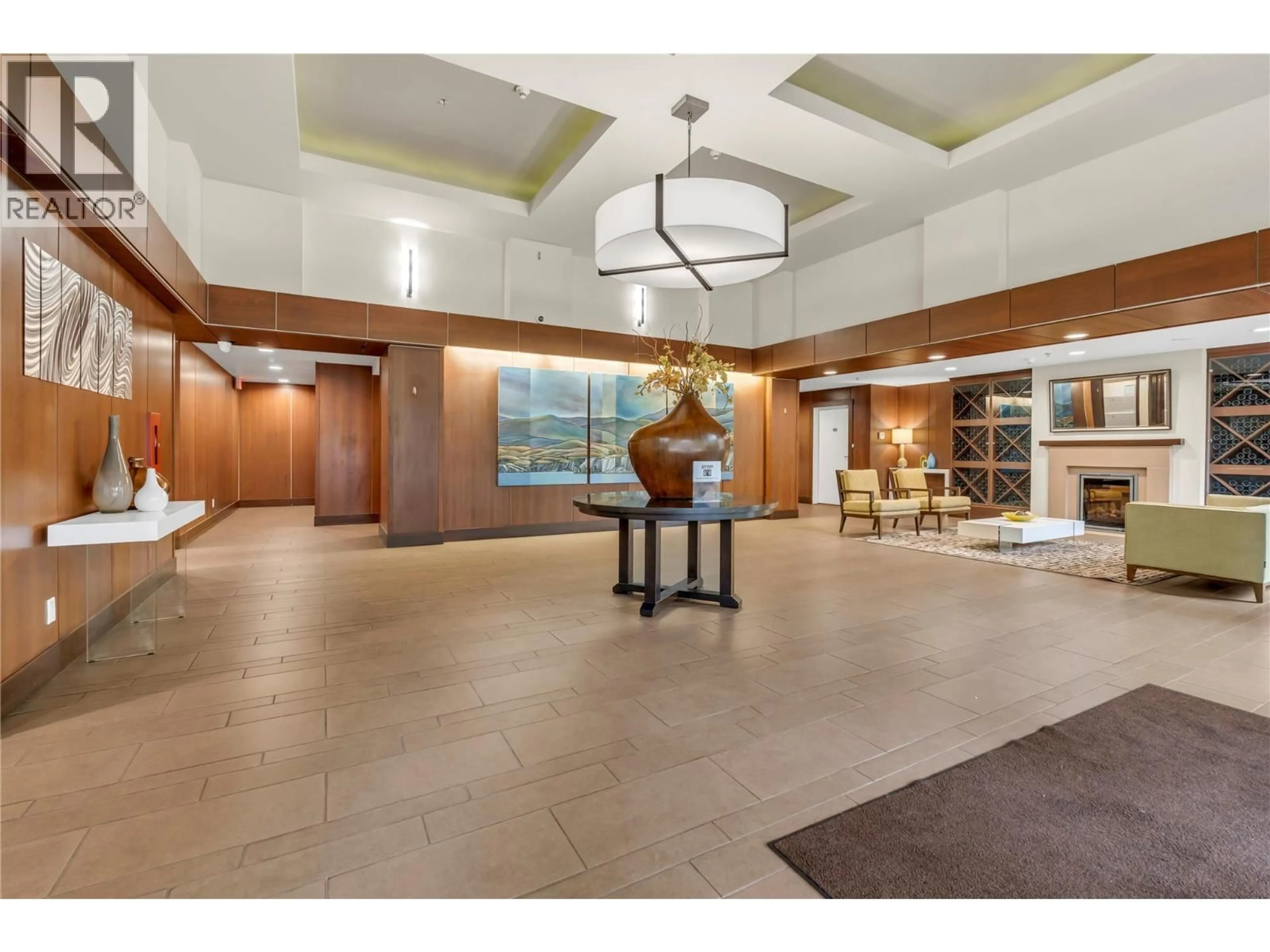 Lobby for 902 - 75 MARTIN STREET, Penticton British Columbia V2A9C2