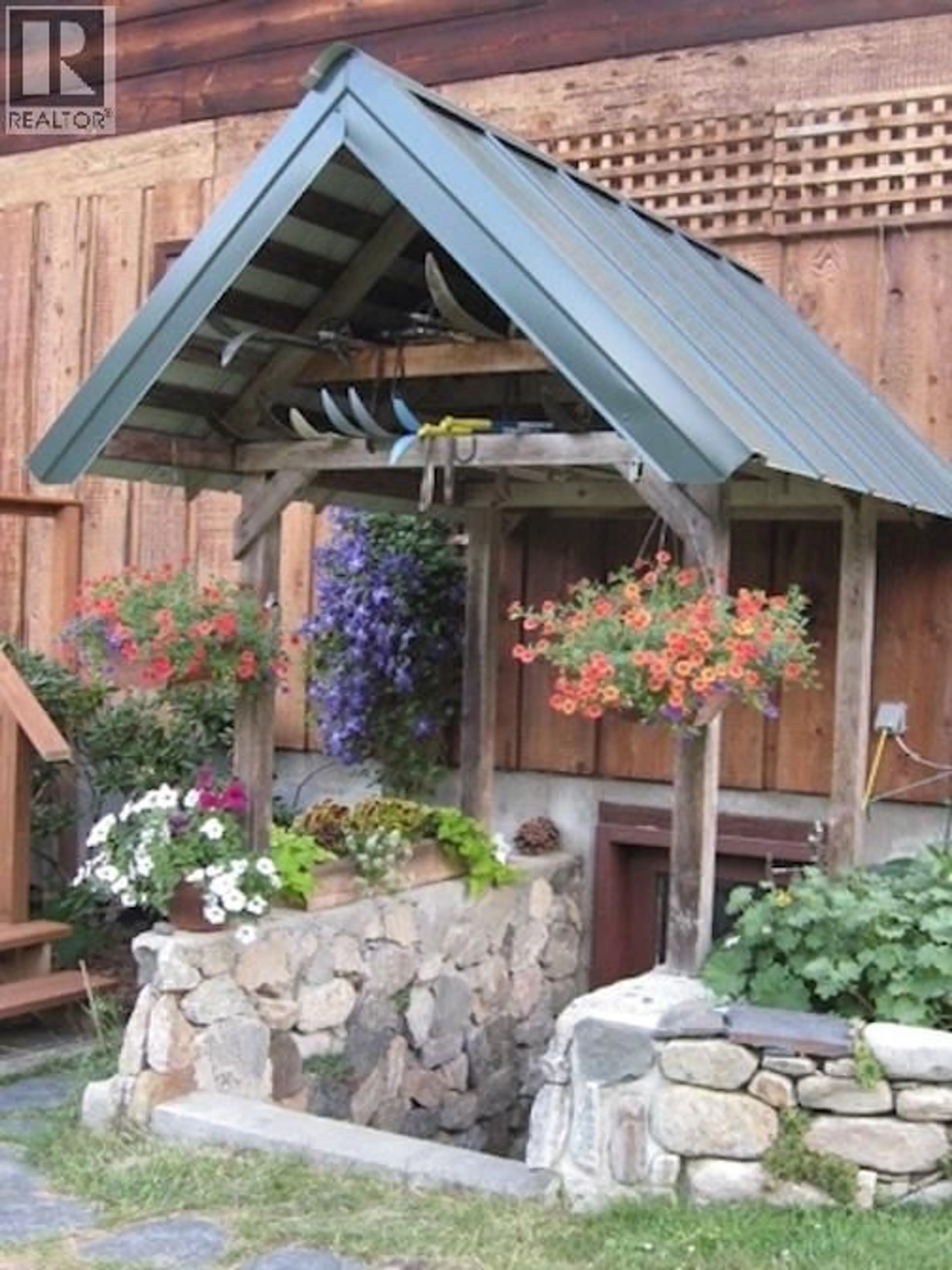 Patio, mountain view for 7421 AVIS ROAD, Winlaw British Columbia V0G2J0