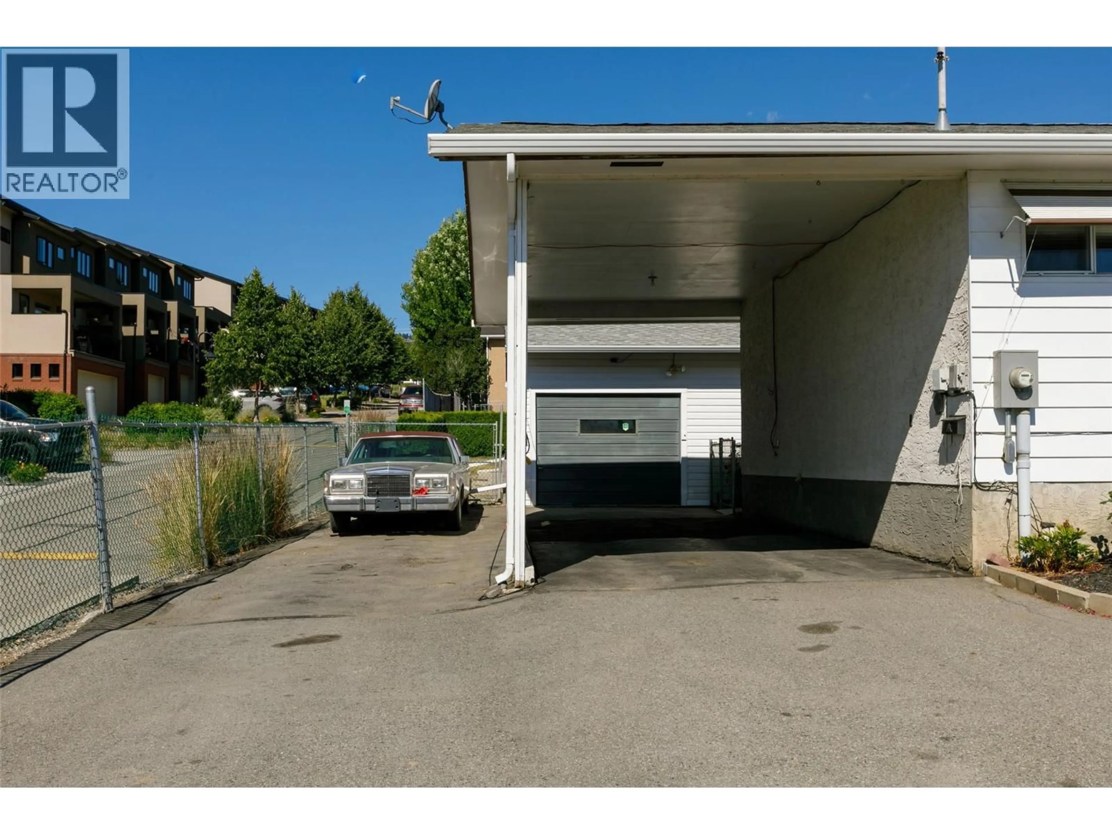 Parking for 3596 BROWN ROAD, West Kelowna British Columbia V4T1P5