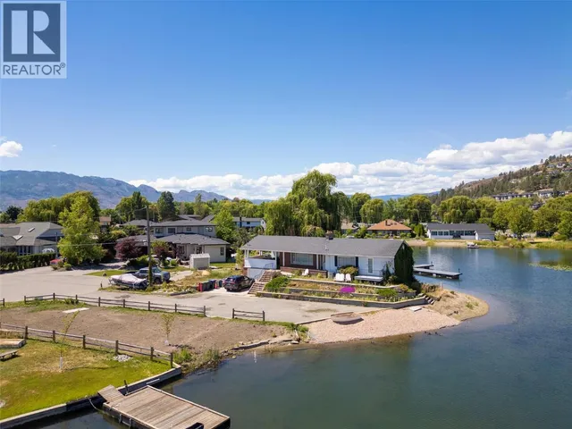 3582 WIIG ROAD, West Kelowna 2