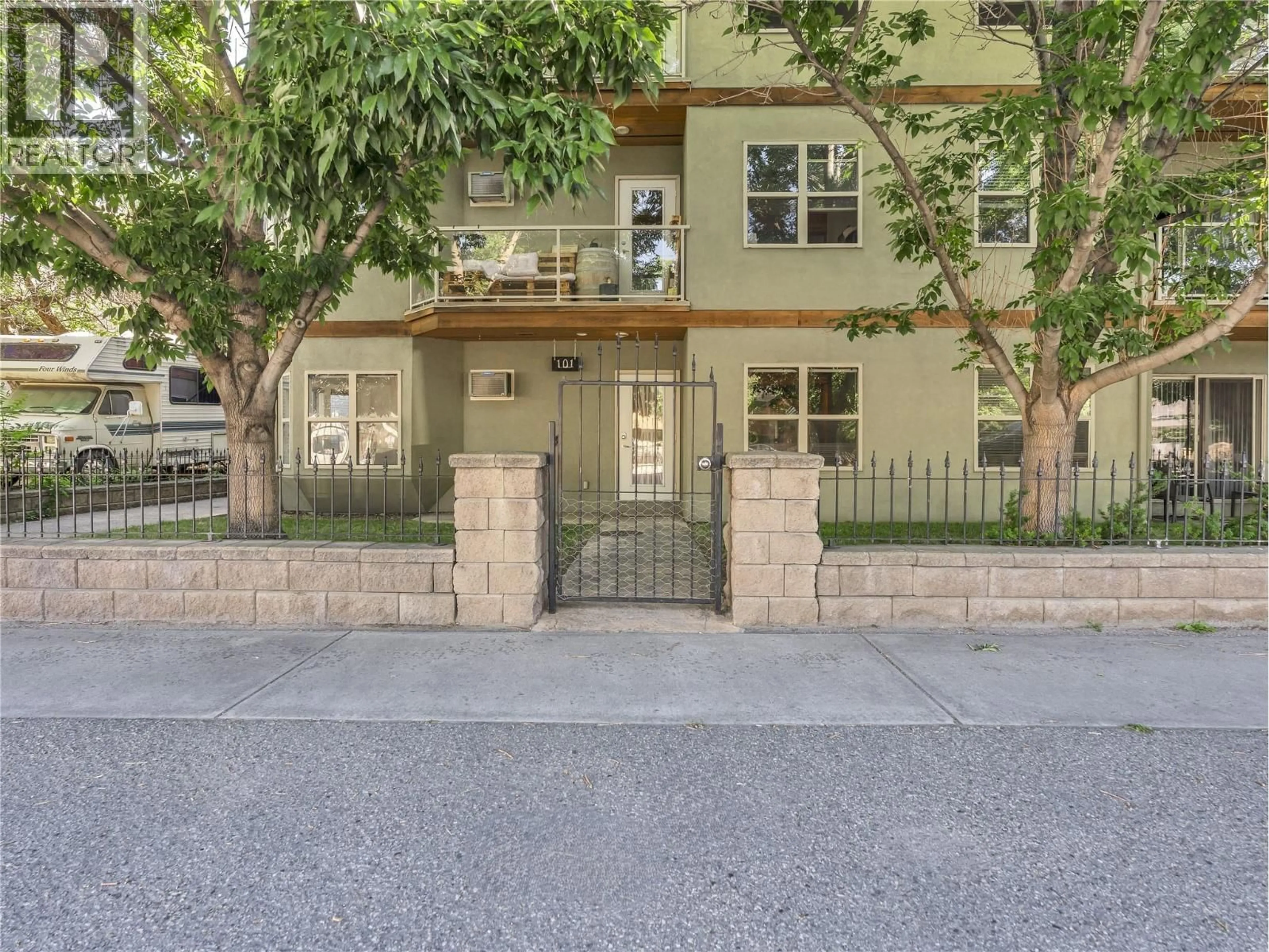 Unknown for 101 - 857 FAIRVIEW ROAD, Penticton British Columbia V2A5Y7