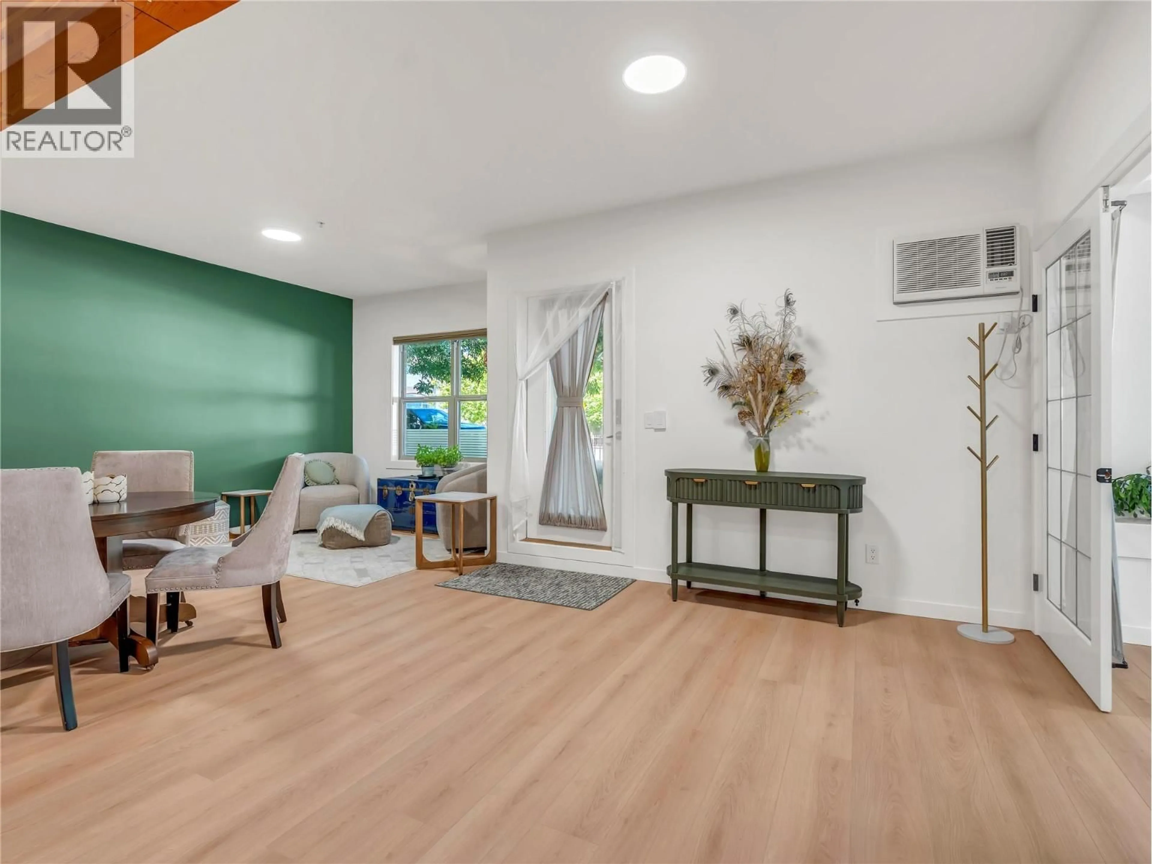 Unknown for 101 - 857 FAIRVIEW ROAD, Penticton British Columbia V2A5Y7