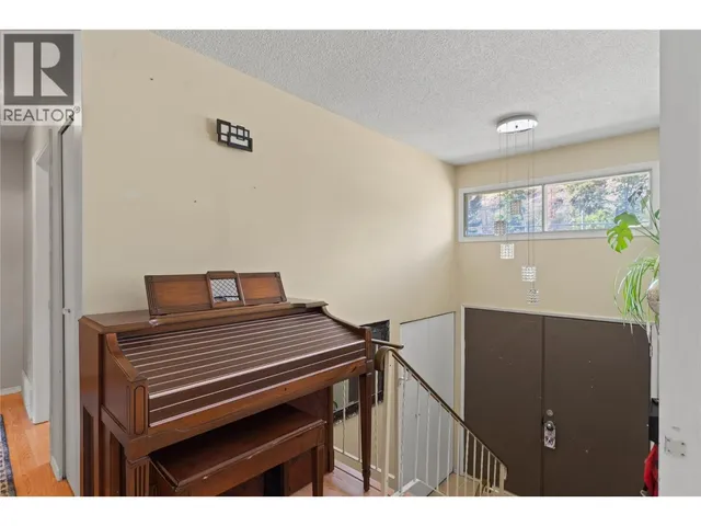 1680 MT. DUFFERIN DRIVE, Kamloops 4