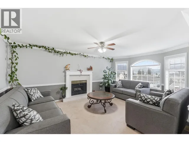 660 WILTSE BOULEVARD, Penticton 5