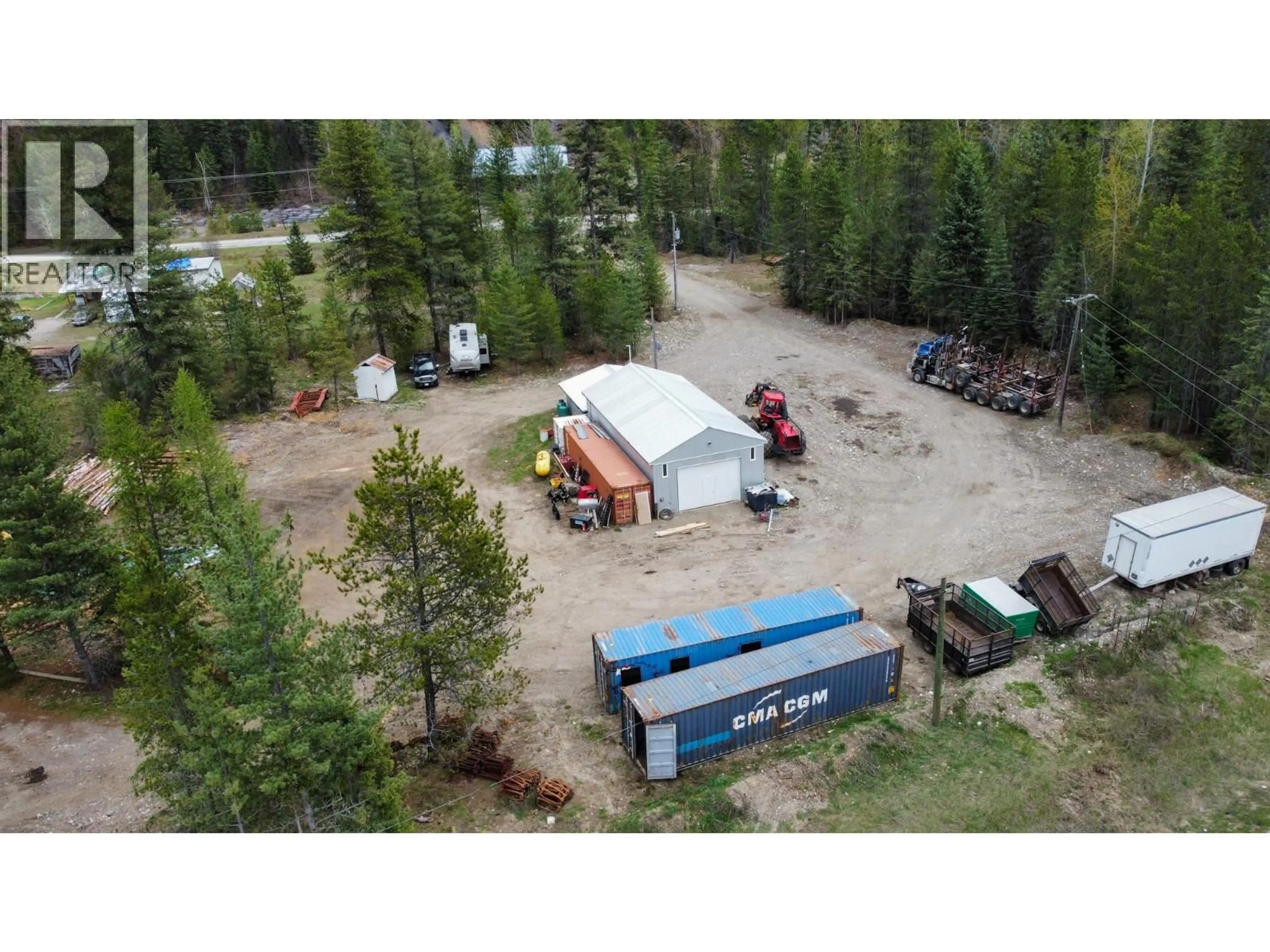 A pic from outside/outdoor area/front of a property/back of a property/a pic from drone, building for 1978 AIRPORT ROAD, Salmo British Columbia V0G1Z0