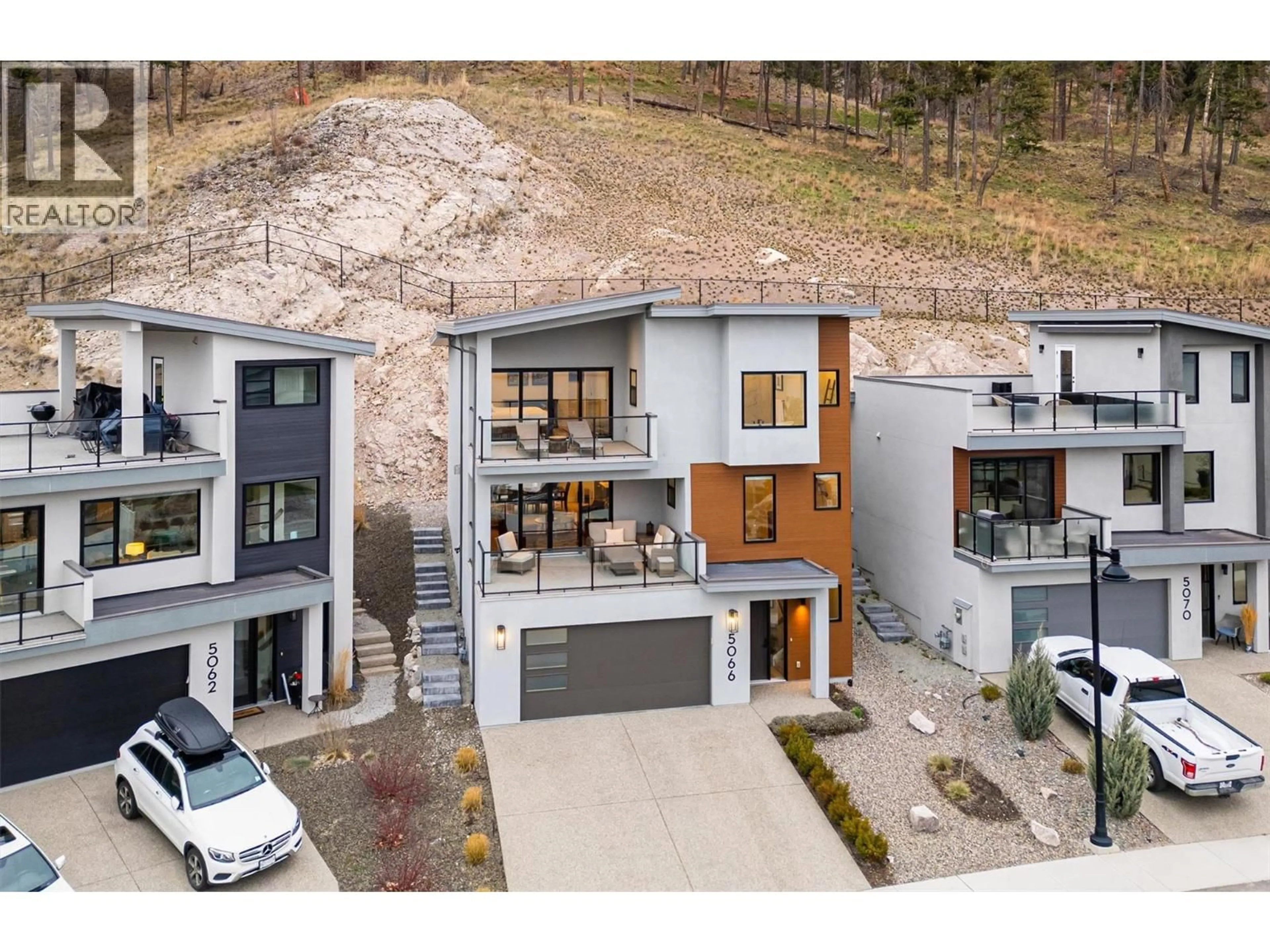 A pic from outside/outdoor area/front of a property/back of a property/a pic from drone, mountain view for 5066 MORRISON COURT, Peachland British Columbia V0H1X2