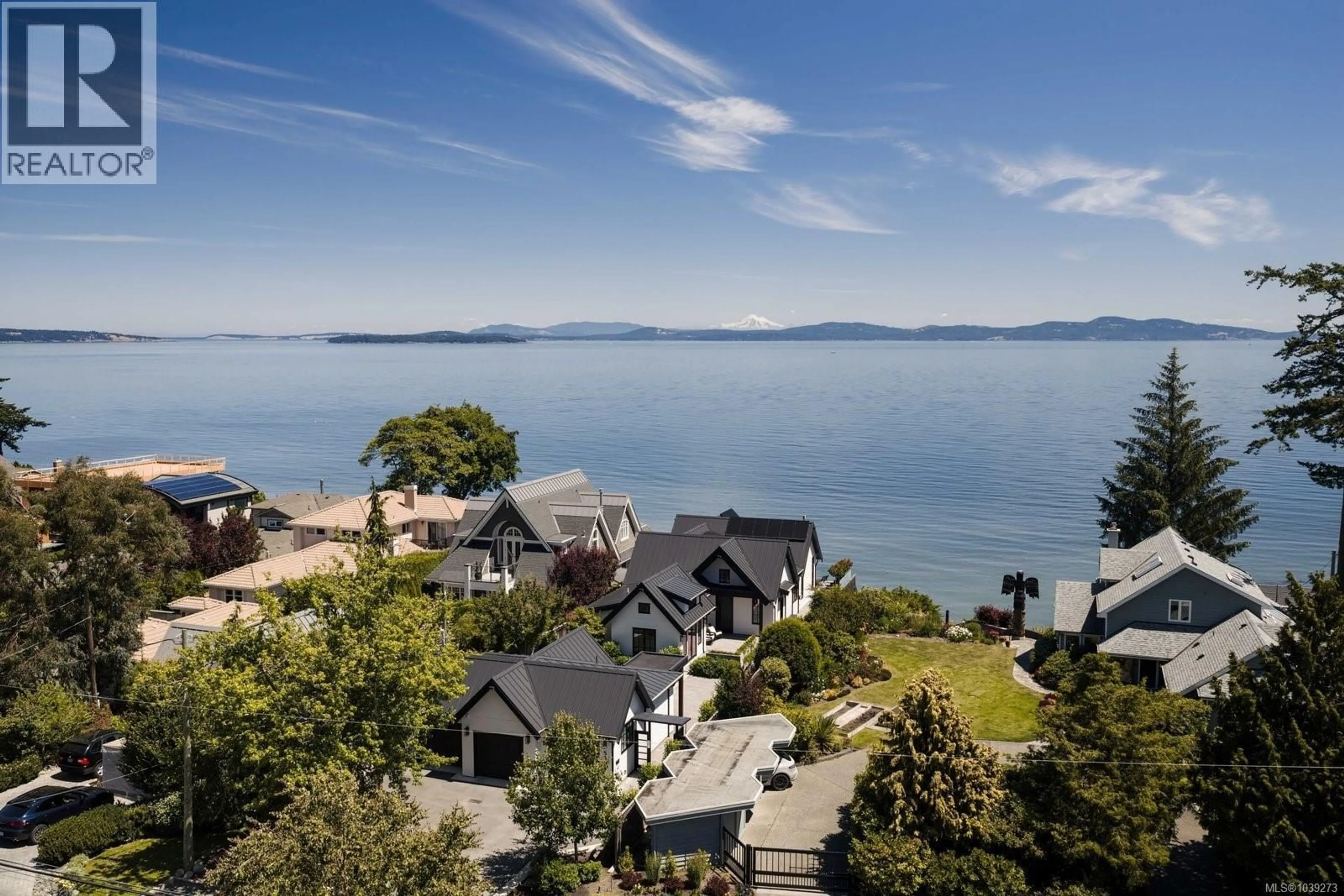 A pic from outside/outdoor area/front of a property/back of a property/a pic from drone, water/lake/river/ocean view for 5351 PARKER AVENUE, Saanich British Columbia V8Y2N1