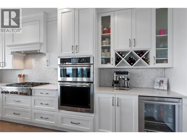 2064 GALORE CRESCENT, Kamloops 5