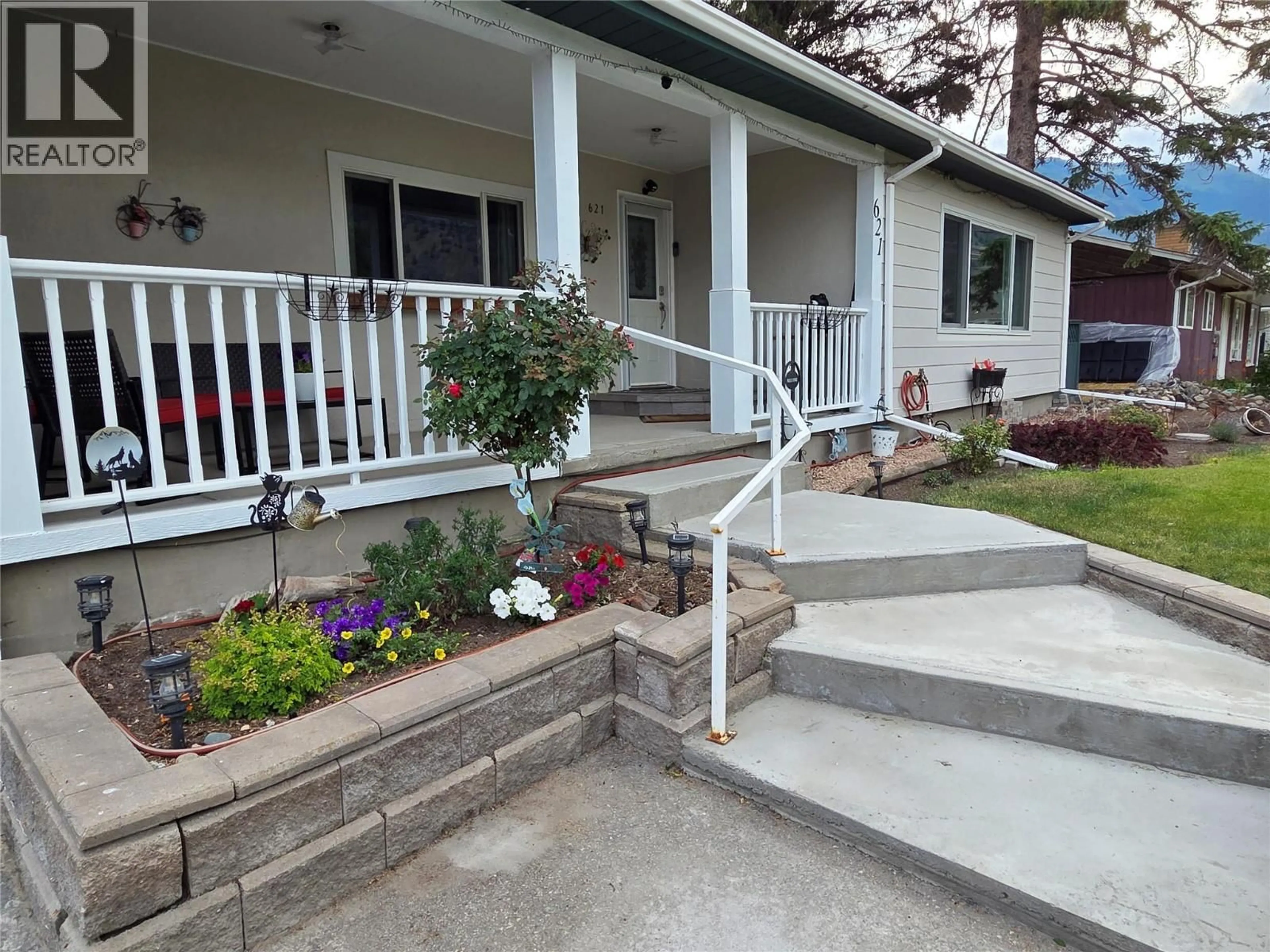 Unknown for 621 10TH AVENUE, Keremeos British Columbia V0X1N3