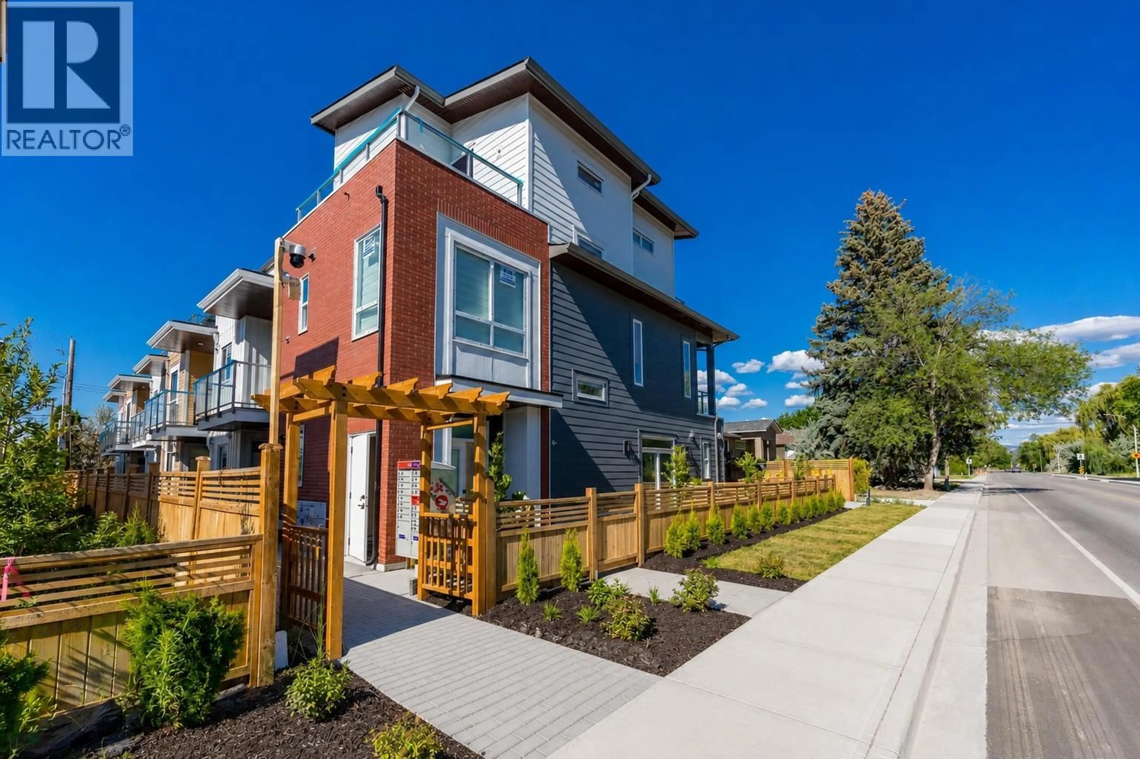 Unknown for 6 - 760 RAYMER AVENUE, Kelowna British Columbia V1Y4Z8