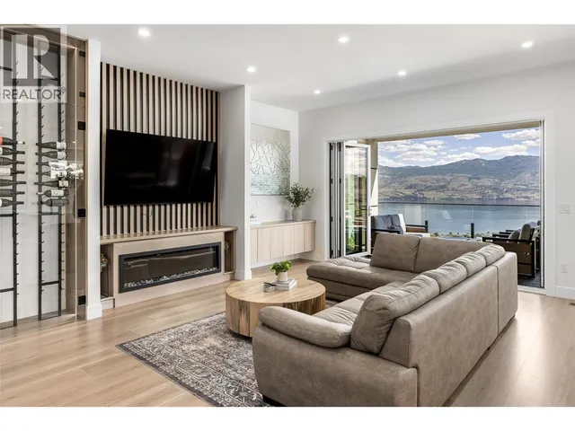 1425 MENU ROAD, West Kelowna 5