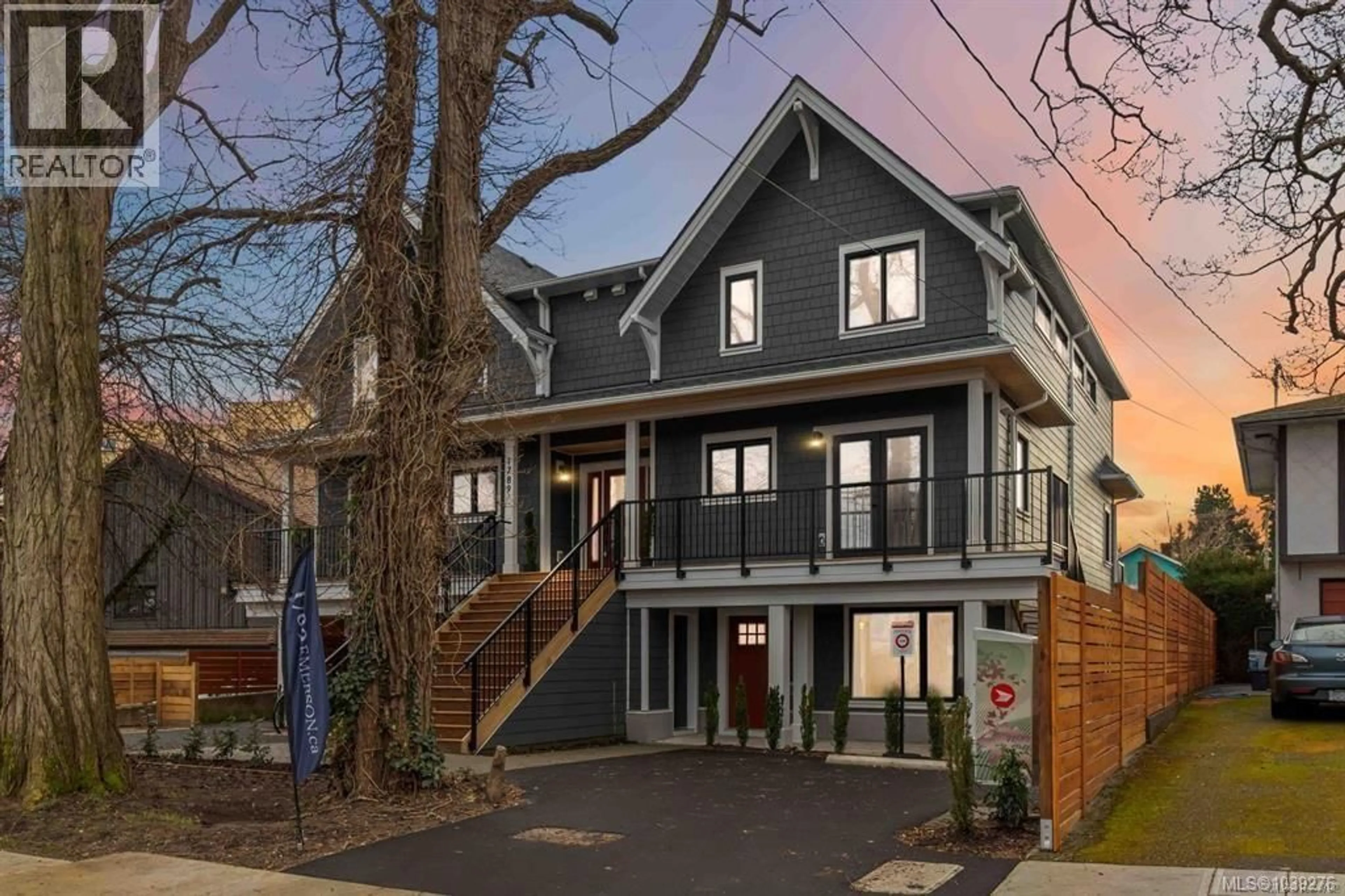 Unknown for 6 - 1789 EMERSON STREET, Victoria British Columbia V8R2C2