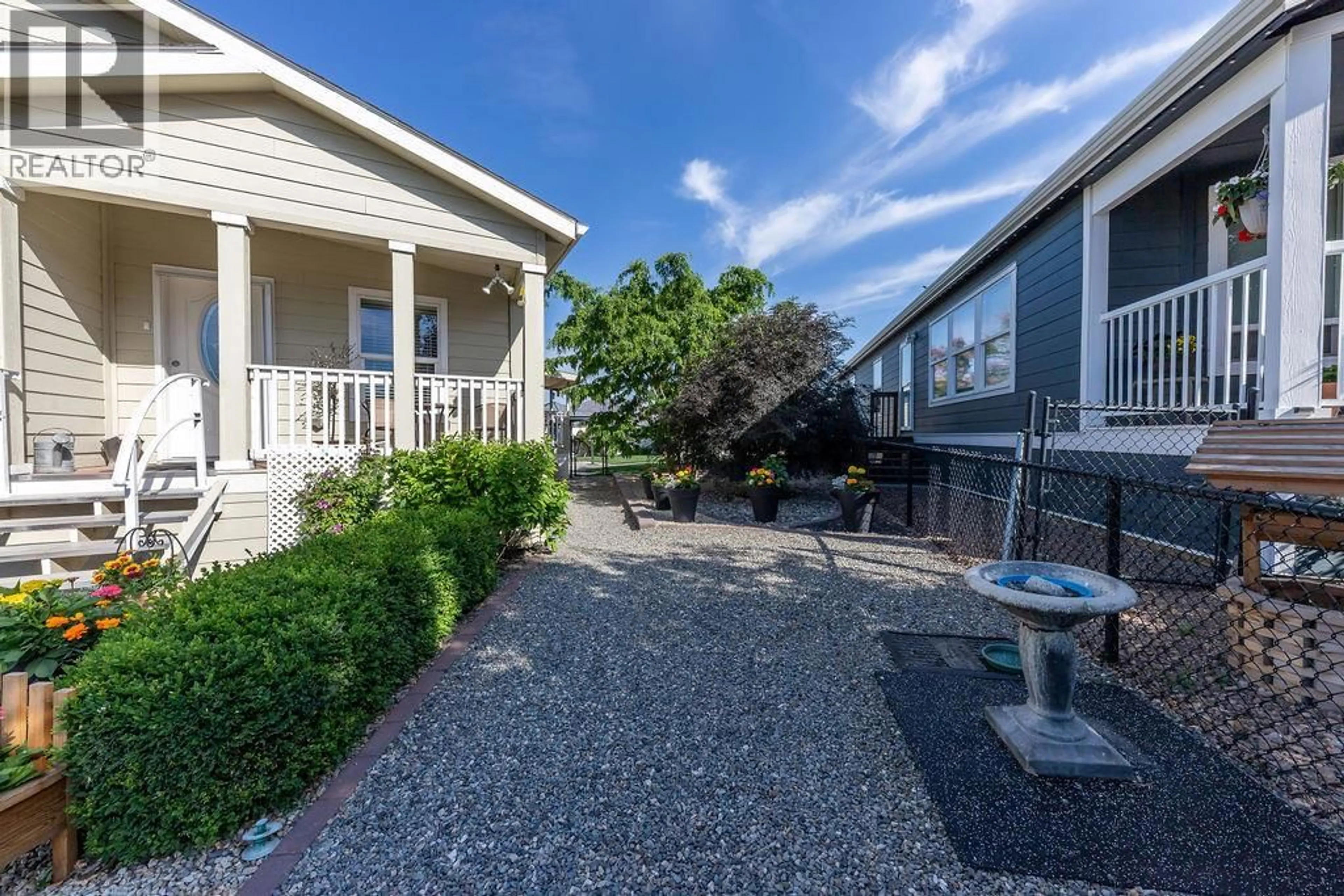 A pic from outside/outdoor area/front of a property/back of a property/a pic from drone, unknown for 15 - 1030 RICARDO ROAD, Kamloops British Columbia V2H0C7
