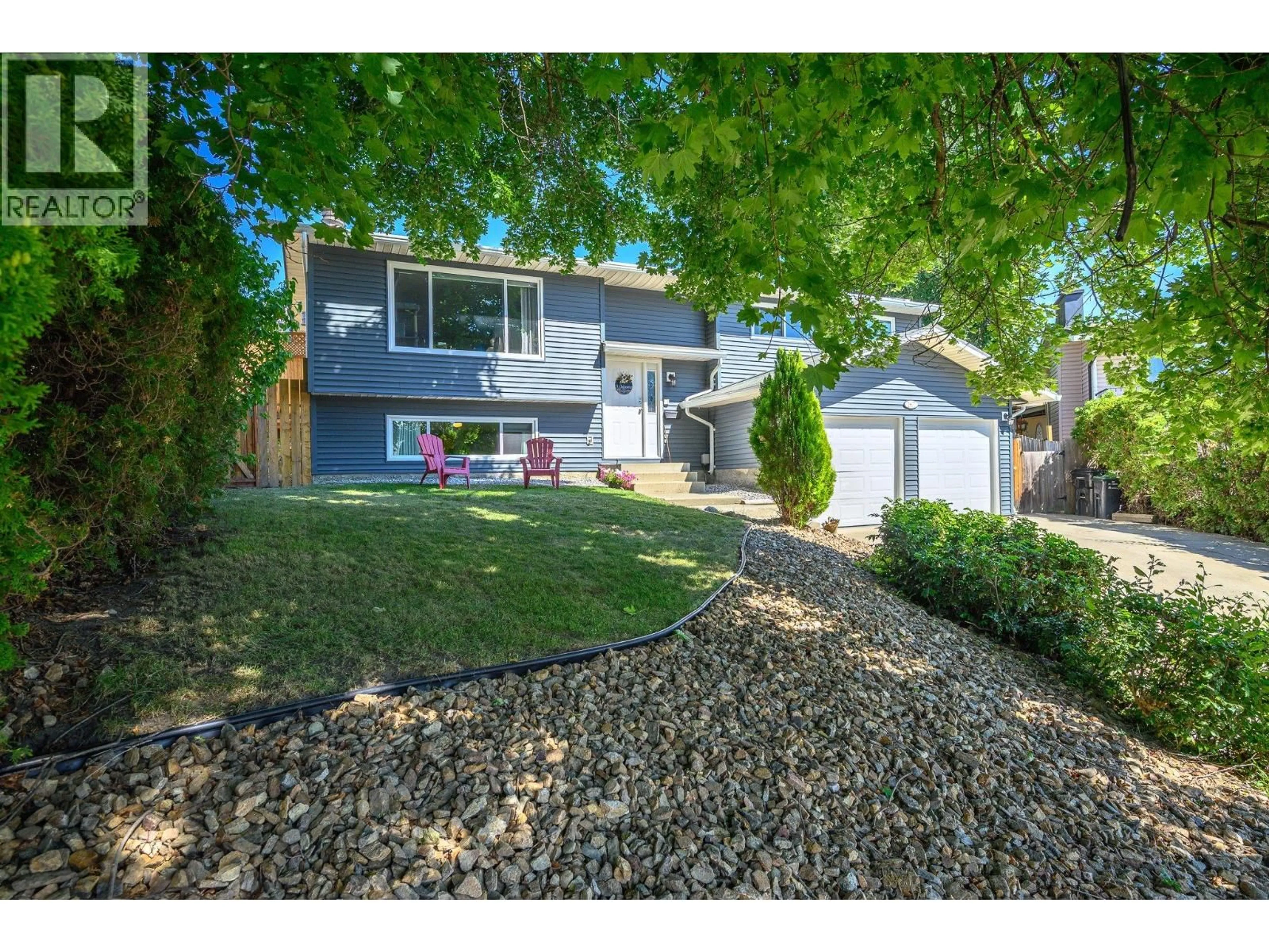 A pic from outside/outdoor area/front of a property/back of a property/a pic from drone, street for 1807 22 STREET, Vernon British Columbia V1T7Z9