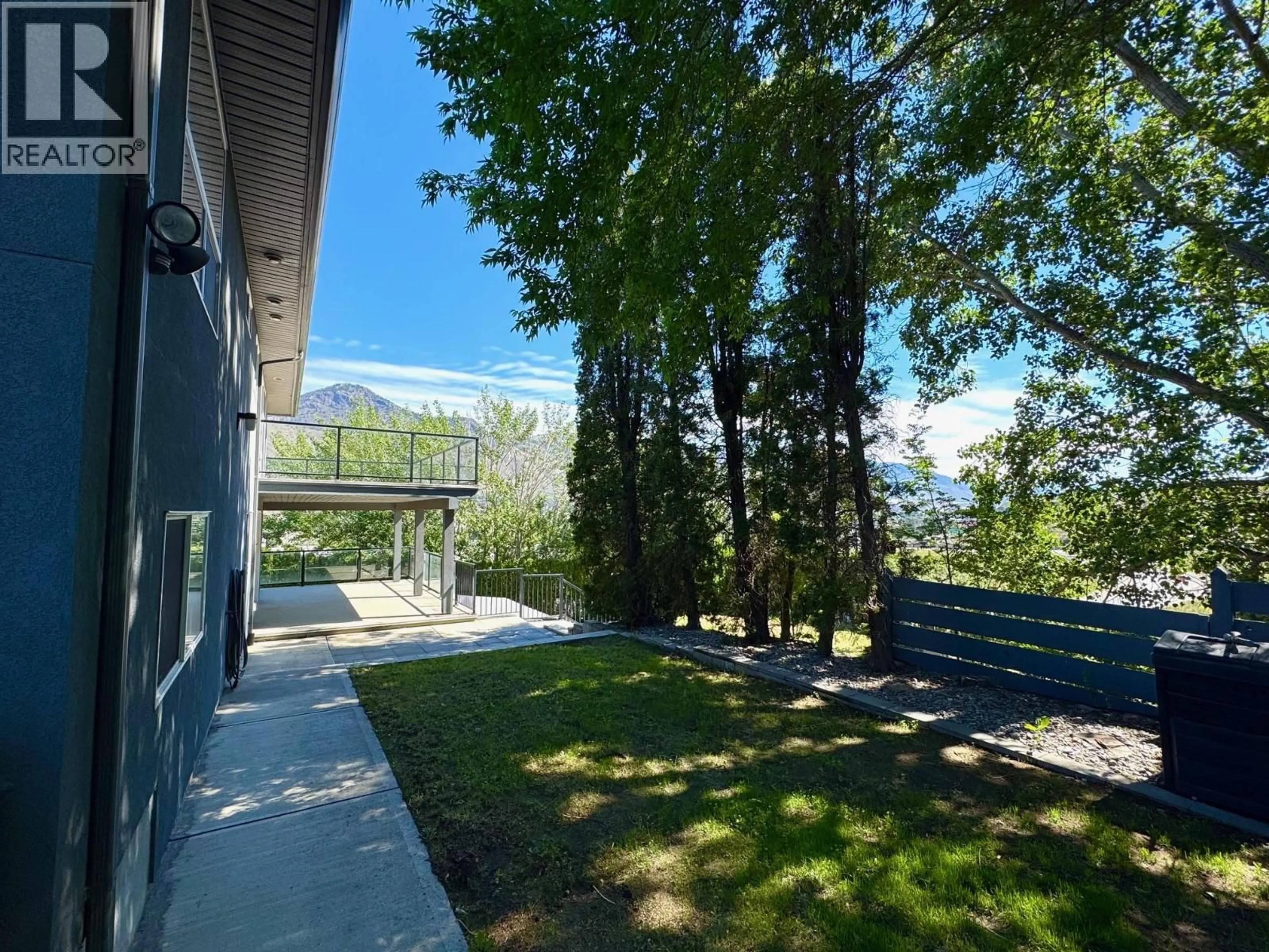 A pic from outside/outdoor area/front of a property/back of a property/a pic from drone, unknown for 1491 PINE CRESCENT, Kamloops British Columbia V2C2Z4
