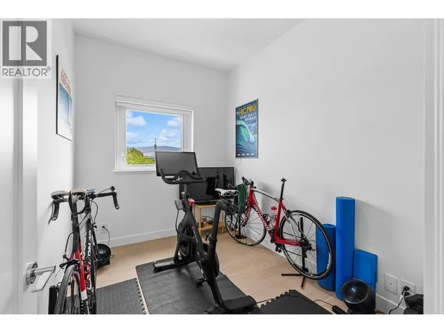 407 - 3389 LAKESHORE ROAD, Kelowna 5