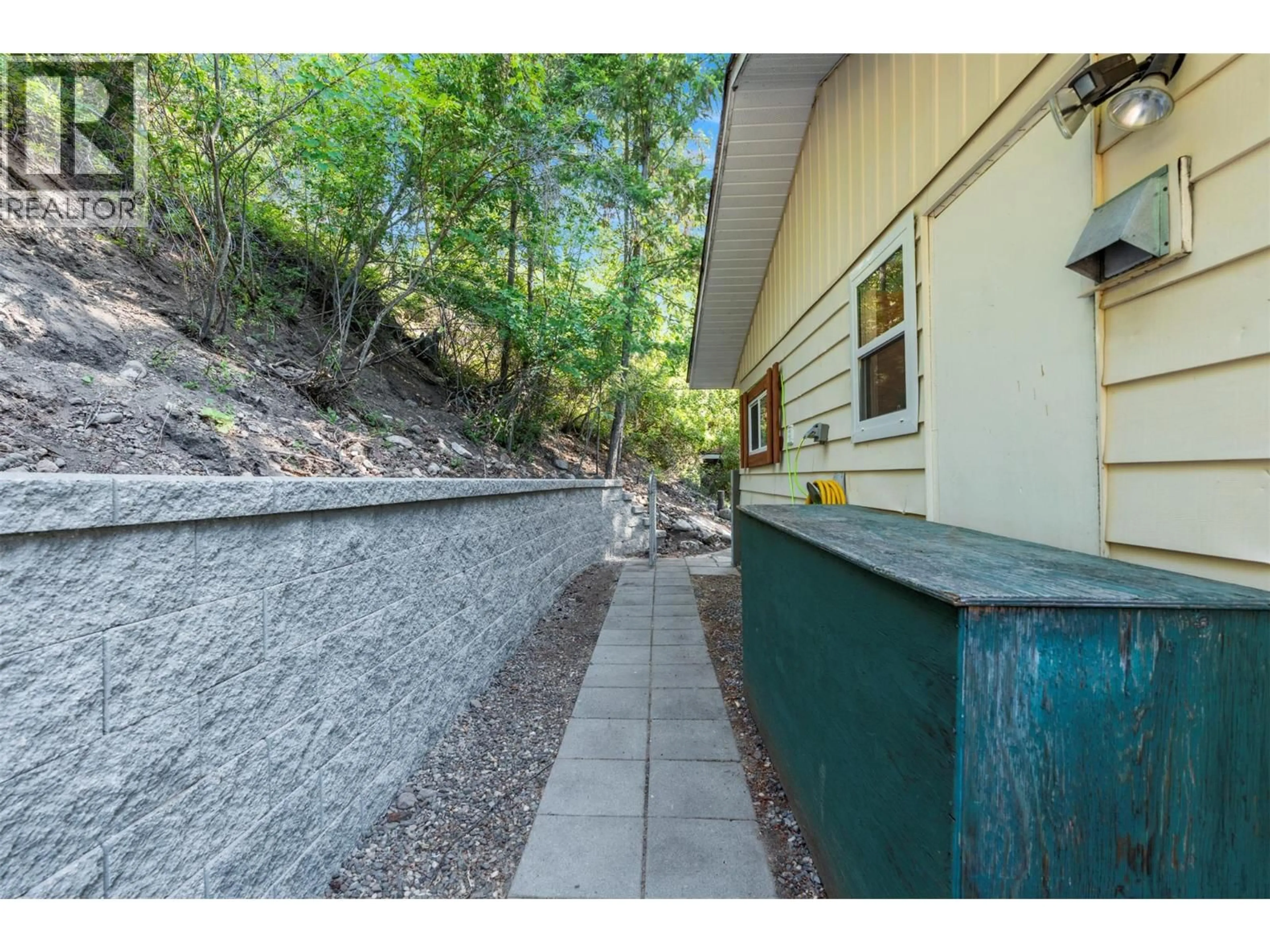 Patio, street for 9664 KEITHLEY ROAD, Fintry British Columbia V1T7Z3