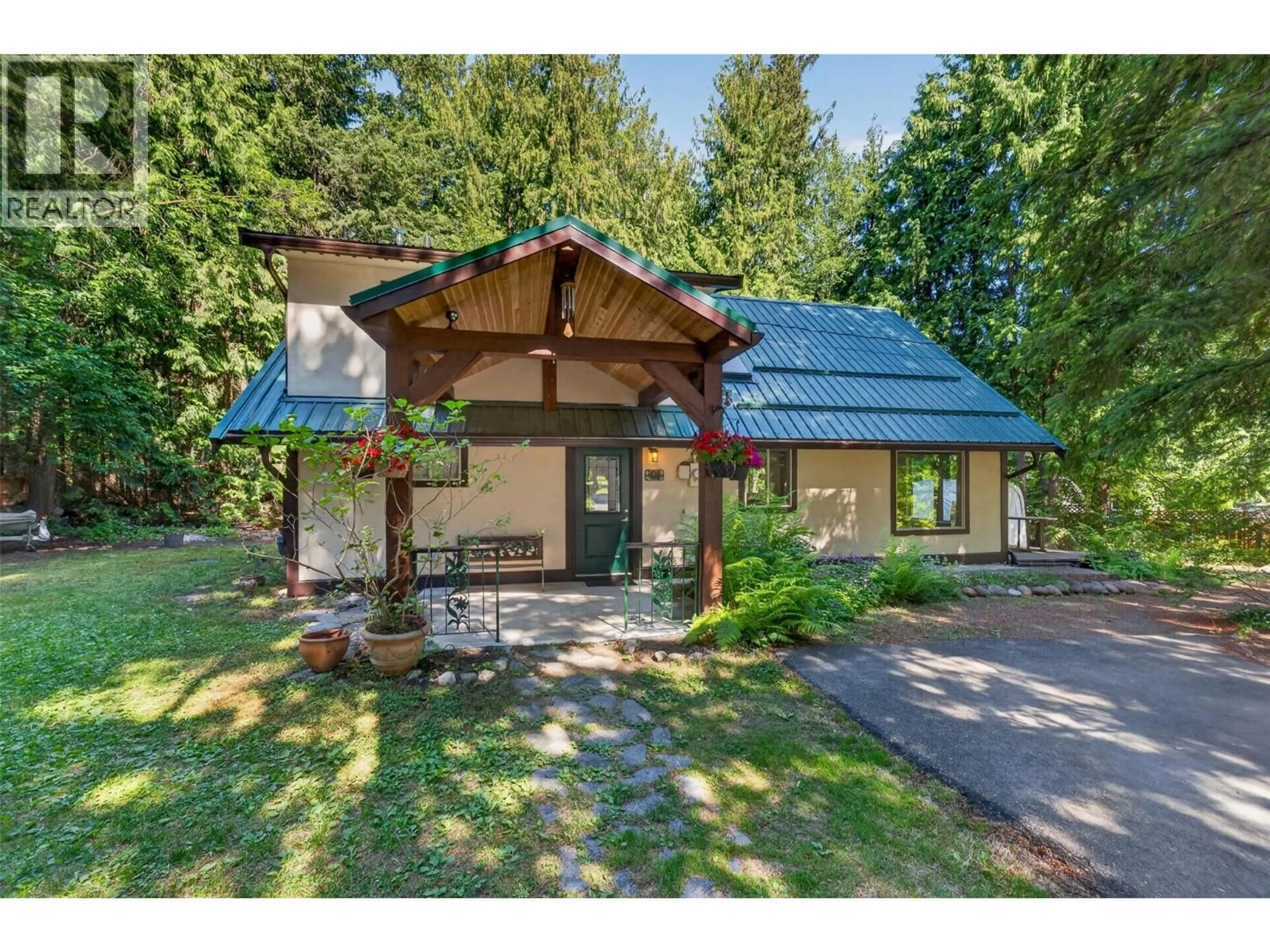Unknown for 1416 GILLESPIE ROAD, Sorrento British Columbia V0E2W0