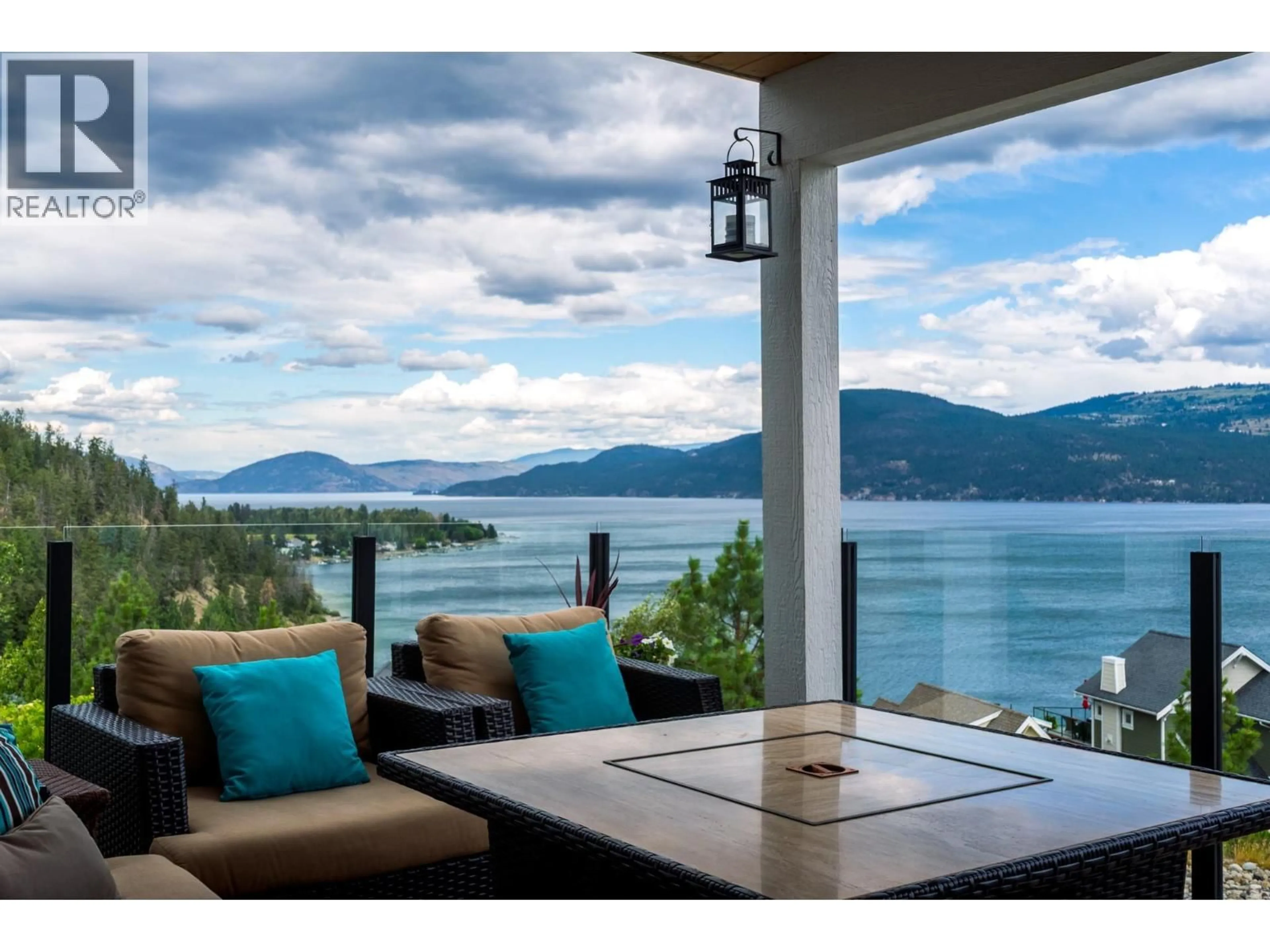 Patio, water/lake/river/ocean view for 6877 SANTIAGO LOOP, Fintry British Columbia V1Z3R8