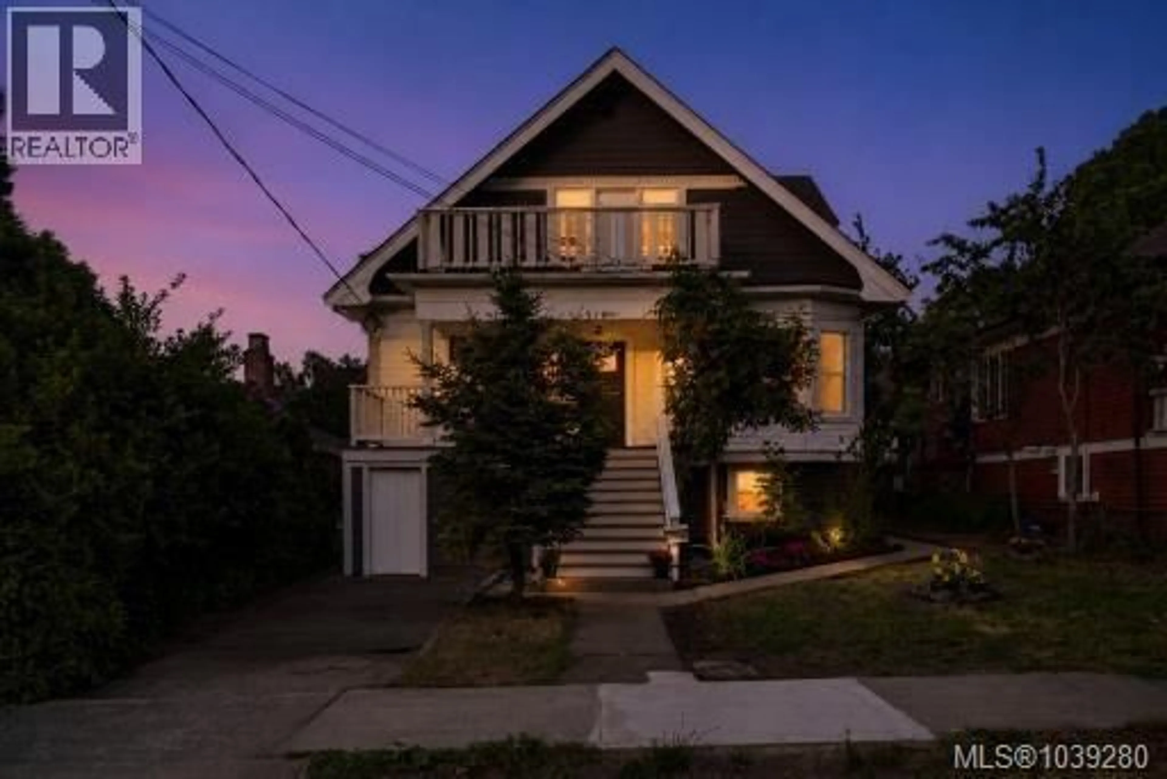 Unknown for 3109 GLASGOW STREET, Victoria British Columbia V8X1L8