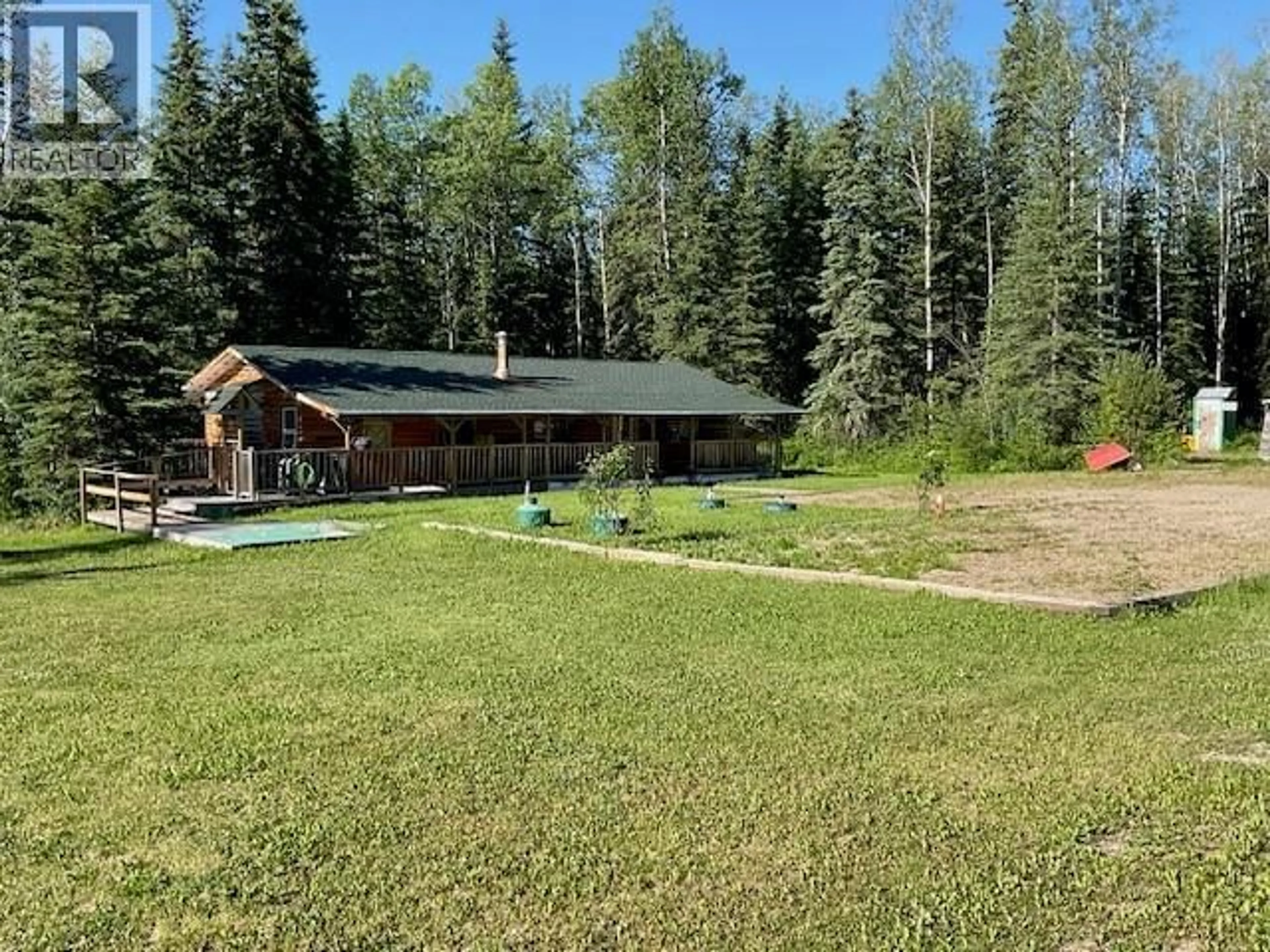 A pic from outside/outdoor area/front of a property/back of a property/a pic from drone, mountain view for 4081 OLD ALASKA HIGHWAY, Dawson Creek British Columbia V0C2K0
