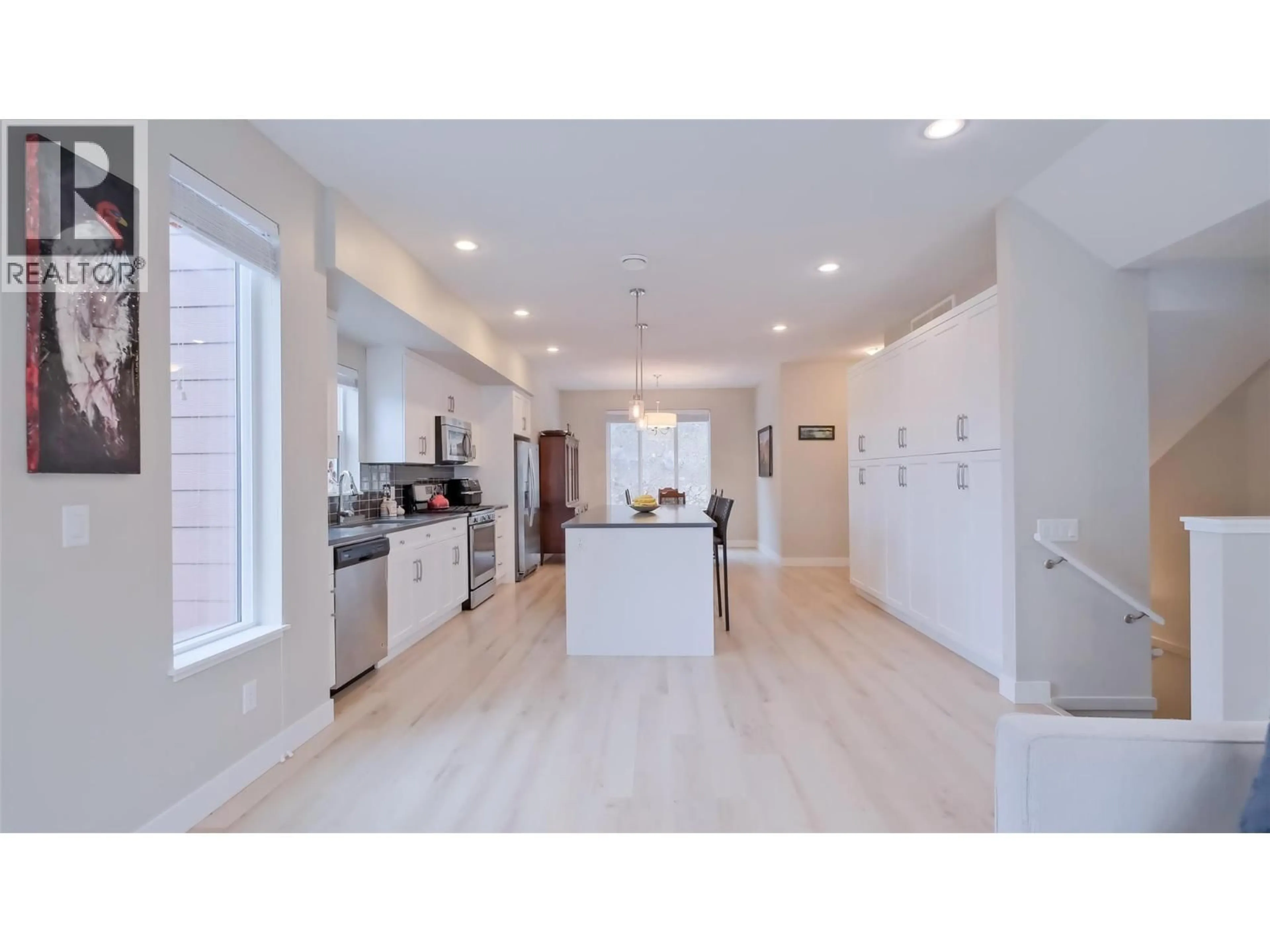 Open concept kitchen, ceramic/tile floor for 82 - 2490 TUSCANY DRIVE, West Kelowna British Columbia V4T3M4