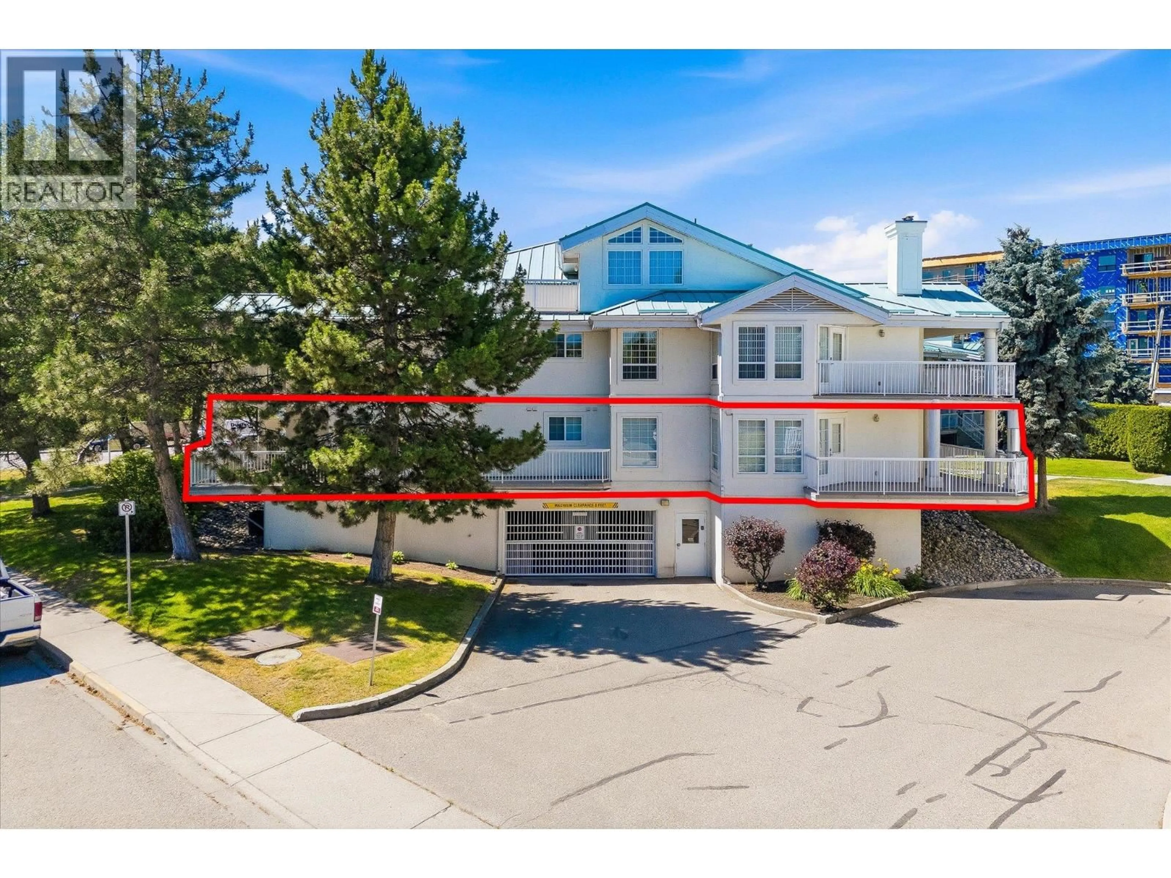 A pic from outside/outdoor area/front of a property/back of a property/a pic from drone, unknown for 127 - 1200 CAMERON AVENUE, Kelowna British Columbia V1W4T2