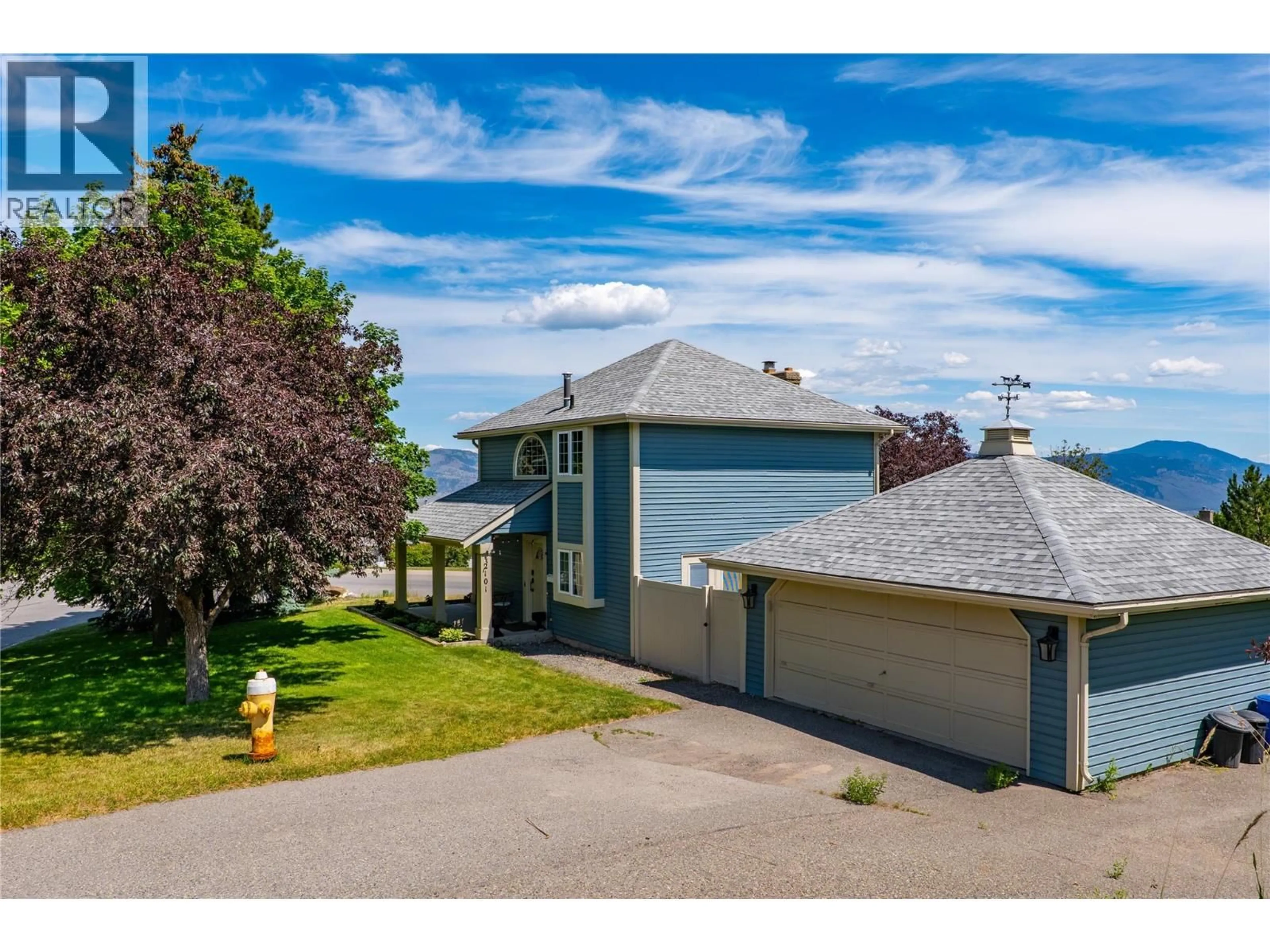 A pic from outside/outdoor area/front of a property/back of a property/a pic from drone, water/lake/river/ocean view for 2101 GARYMEDE DRIVE, Kamloops British Columbia V1S1N8