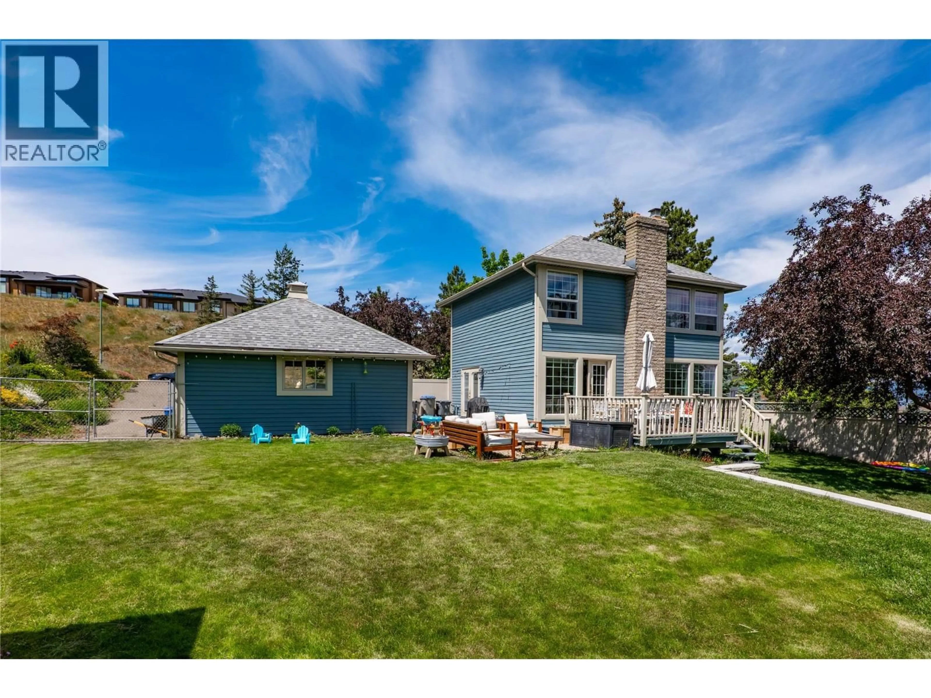 Home with vinyl exterior material, unknown for 2101 GARYMEDE DRIVE, Kamloops British Columbia V1S1N8