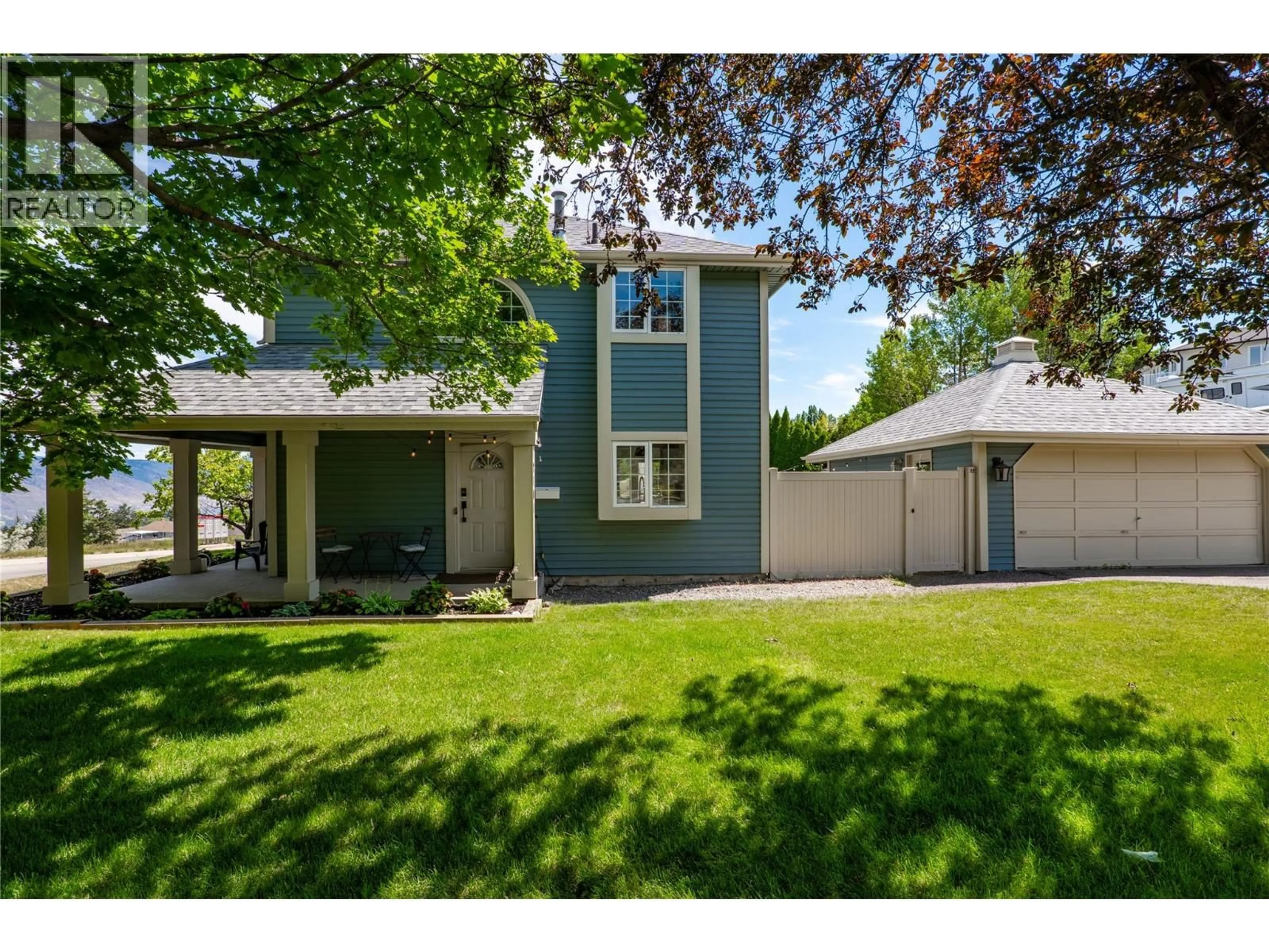 Home with vinyl exterior material, street for 2101 GARYMEDE DRIVE, Kamloops British Columbia V1S1N8