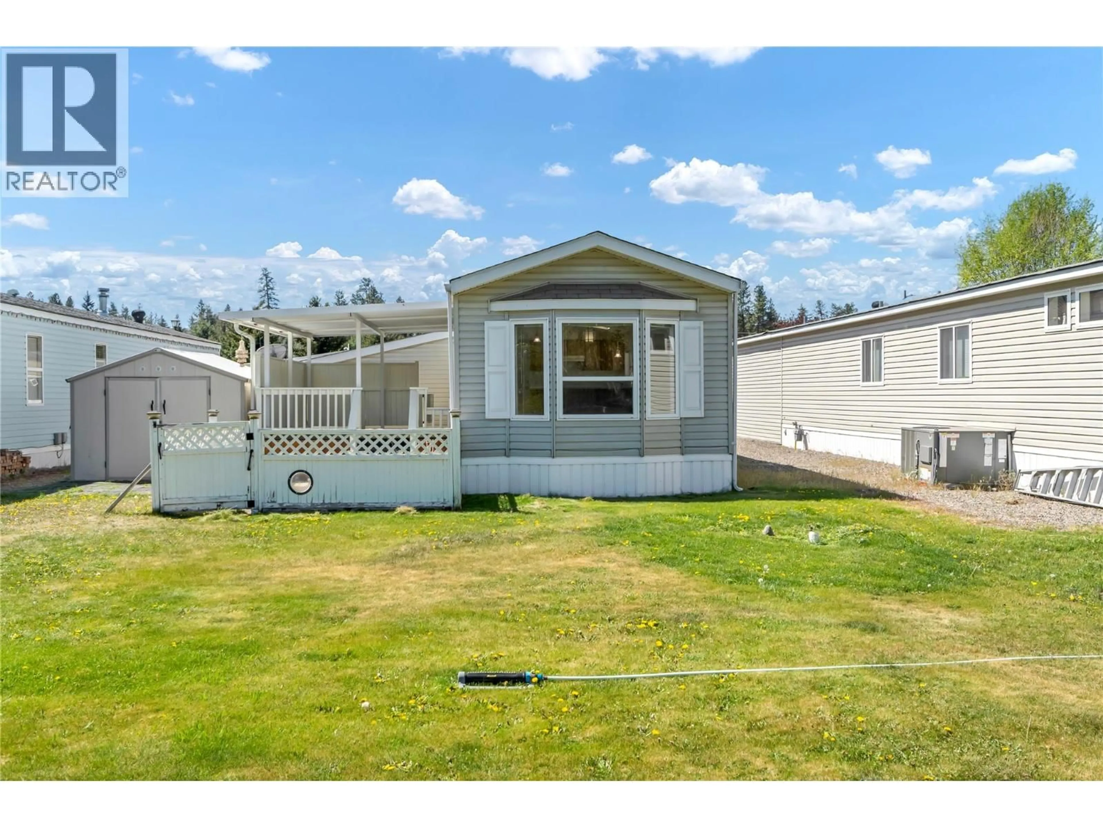 Home with vinyl exterior material, water/lake/river/ocean view for 67 - 263 HWY 3 OTHER, Princeton British Columbia V0X1W0