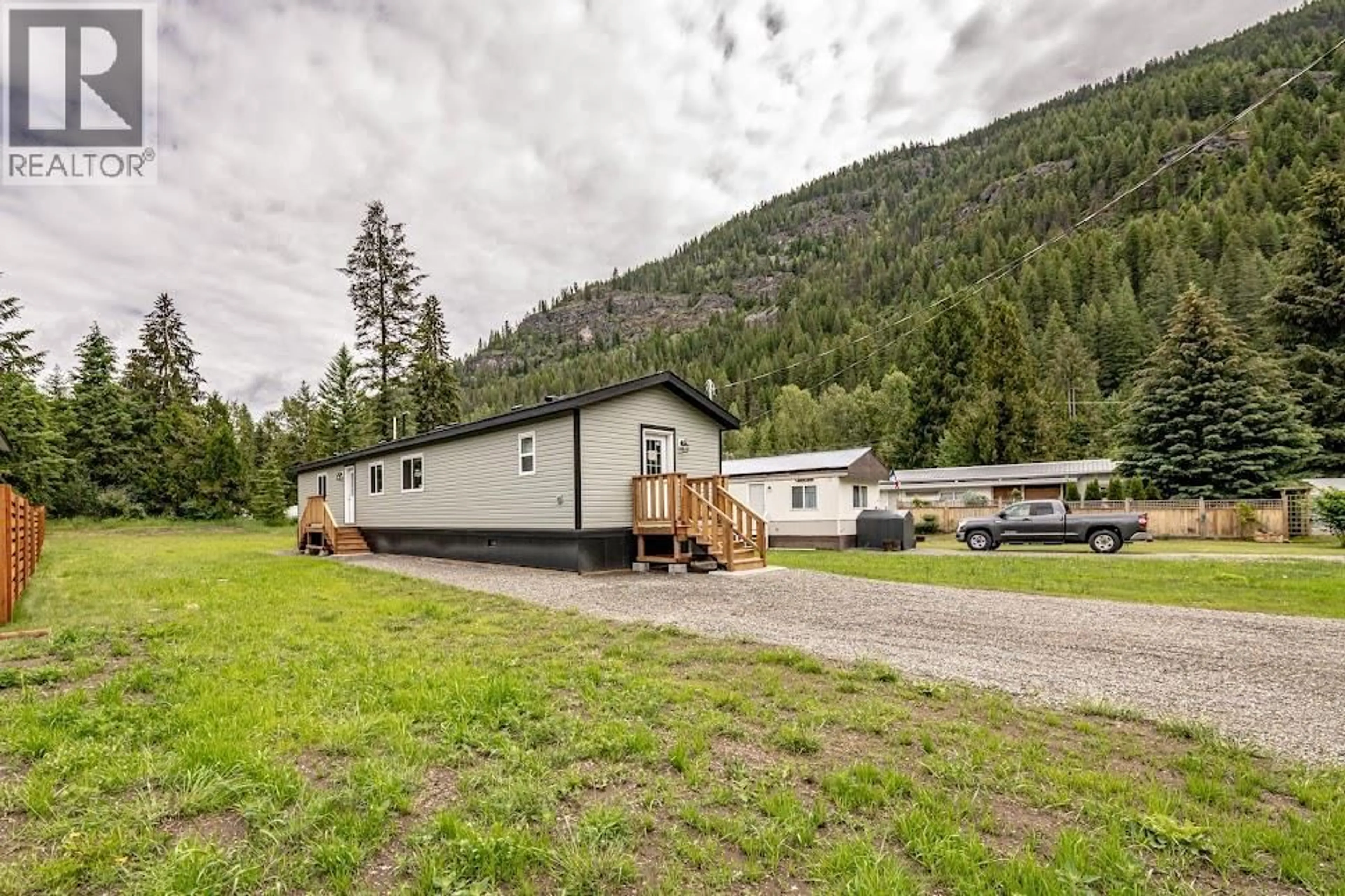 Unknown for 7 - 916 AIRPORT ROAD, Salmo British Columbia