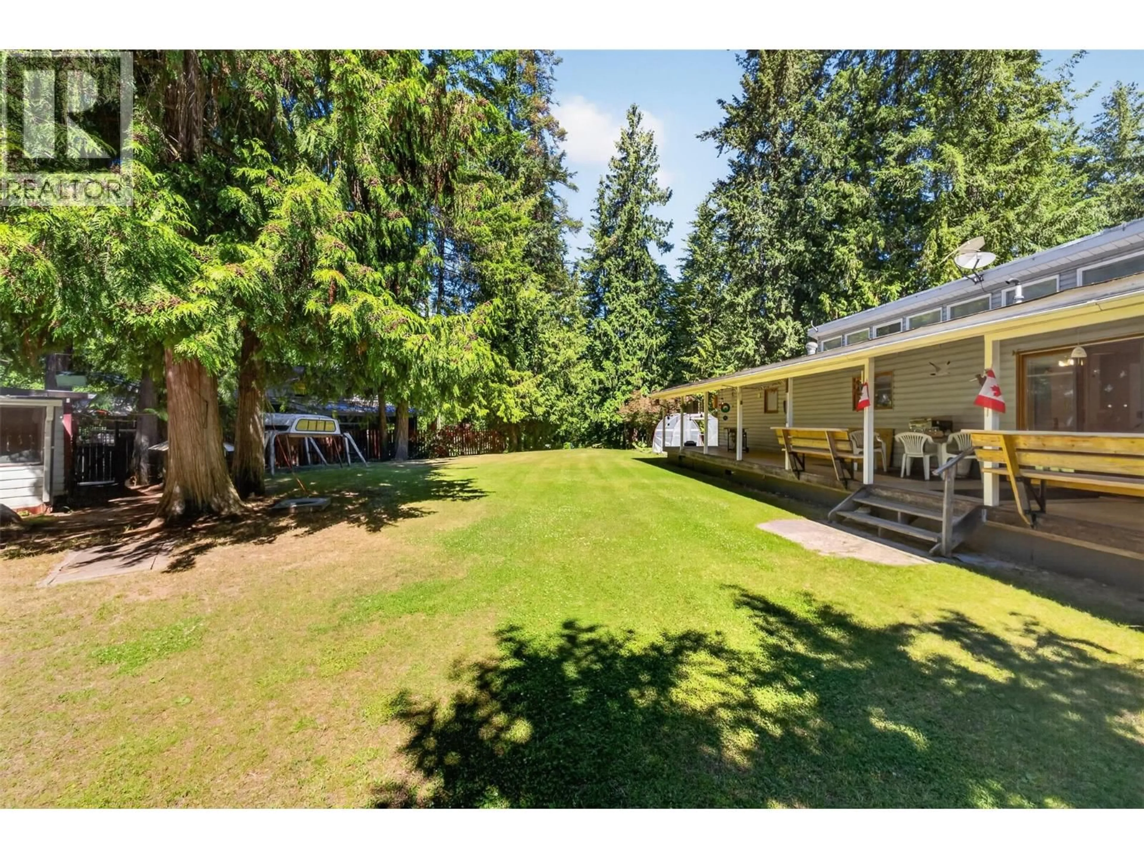 A pic from outside/outdoor area/front of a property/back of a property/a pic from drone, forest/trees view for 8981 SWANSON ROAD, Swansea Point British Columbia V0E2K2