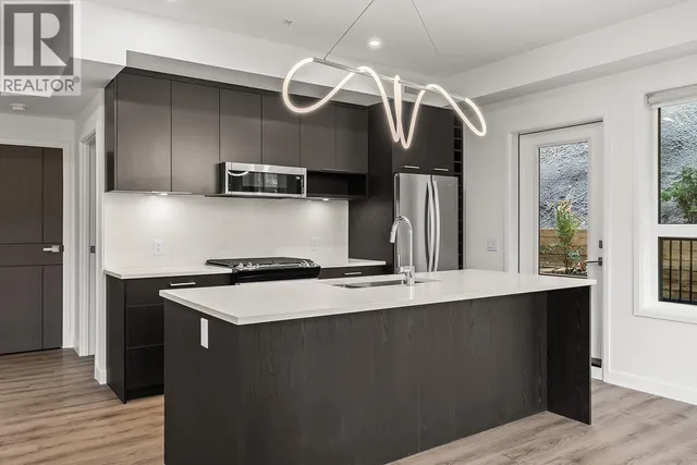 325 - 630 BOYNTON PLACE, Kelowna 5