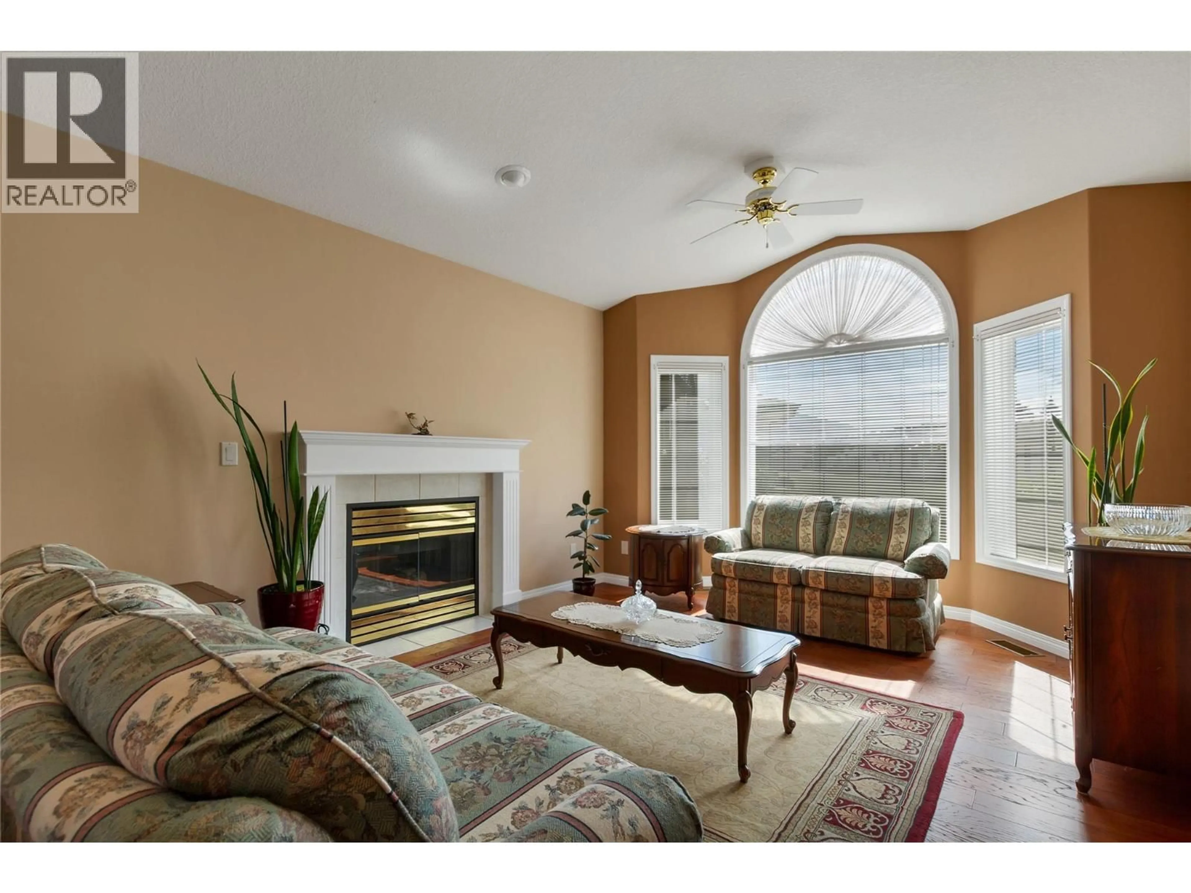 Living room with furniture, unknown for 16 - 2710 ALLENBY WAY, Vernon British Columbia V1T9P2