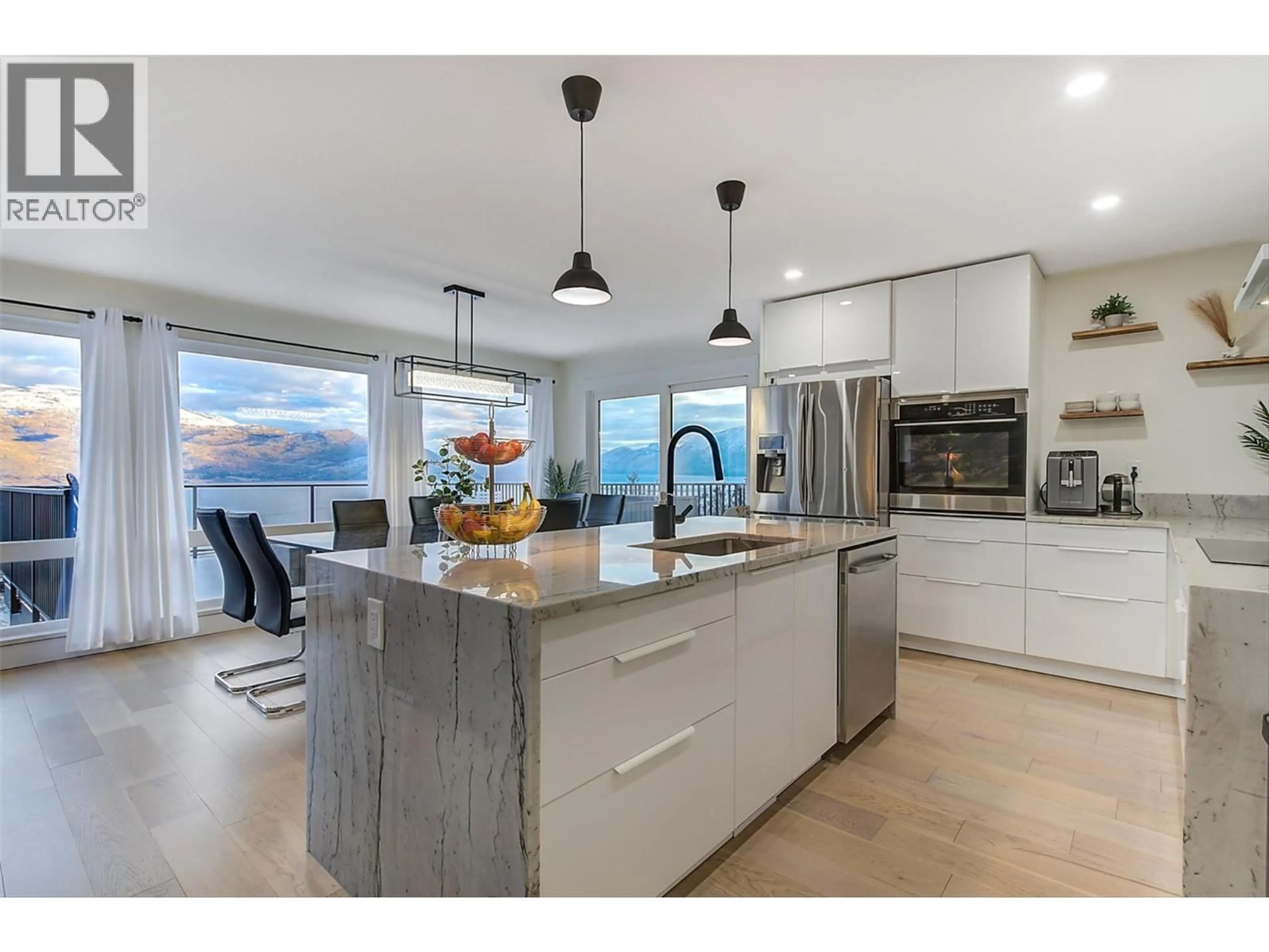 Open concept kitchen, unknown for 6178 LIPSETT AVENUE, Peachland British Columbia V0H1X7
